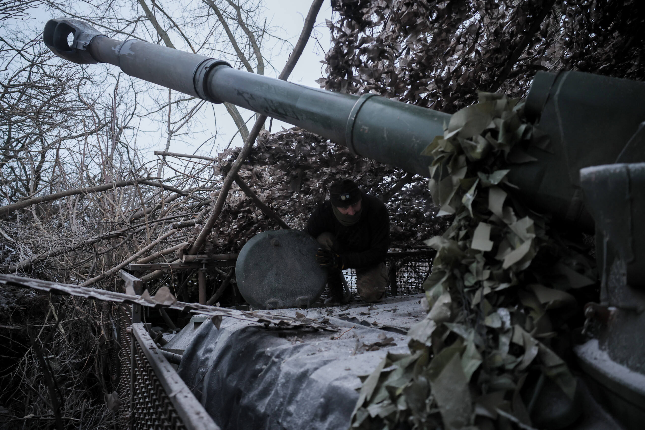 ukraine nyt discussions sur lenvoi de troupes dun pays neutre a donetsk scaled