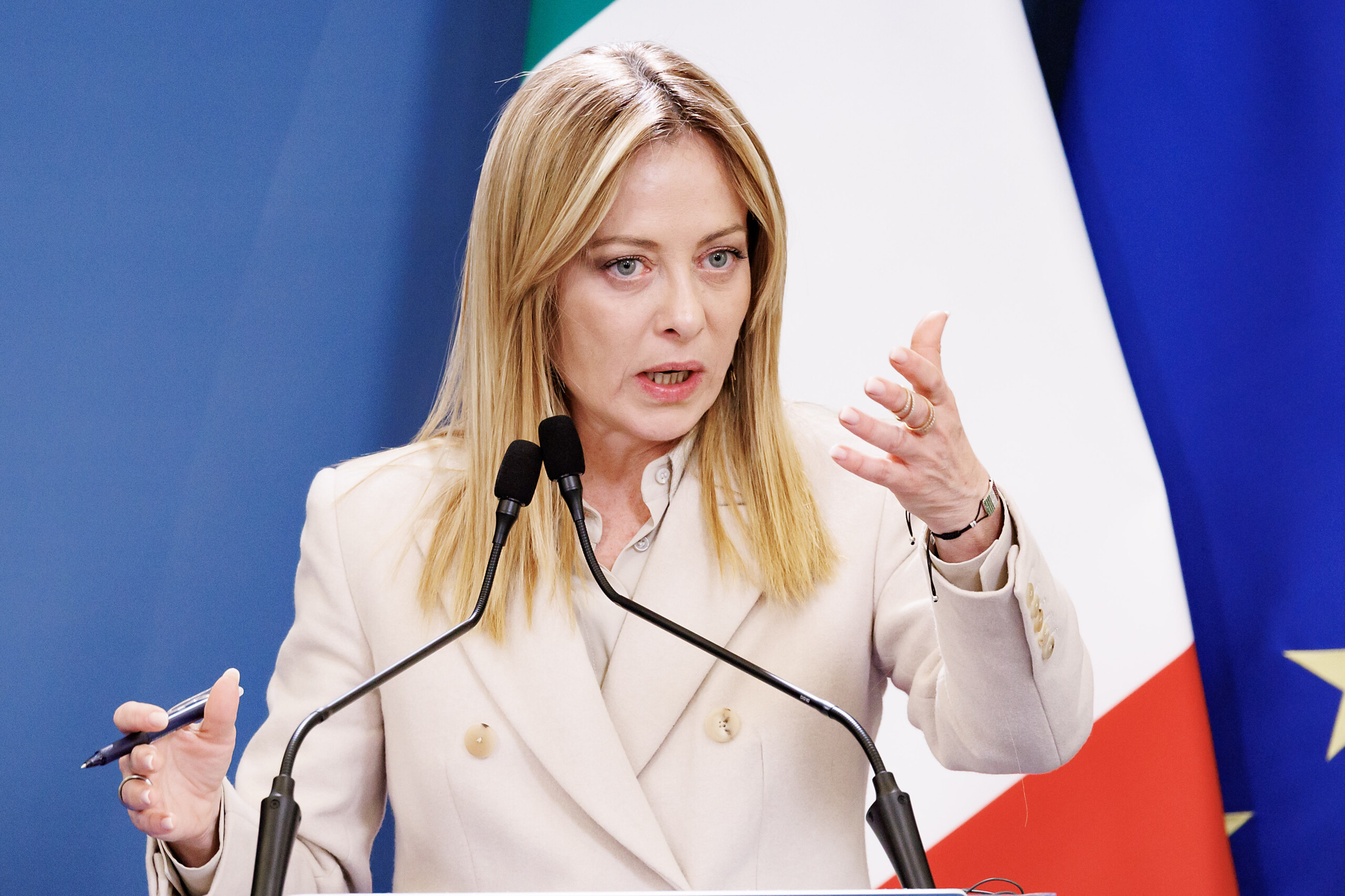 Journée du souvenir, Meloni : « Nous condamnons la complicité du régime fasciste, une page sombre de l'histoire italienne » 1 journee du souvenir meloni nous condamnons la complicite du regime fasciste une page sombre de lhistoire italienne scaled