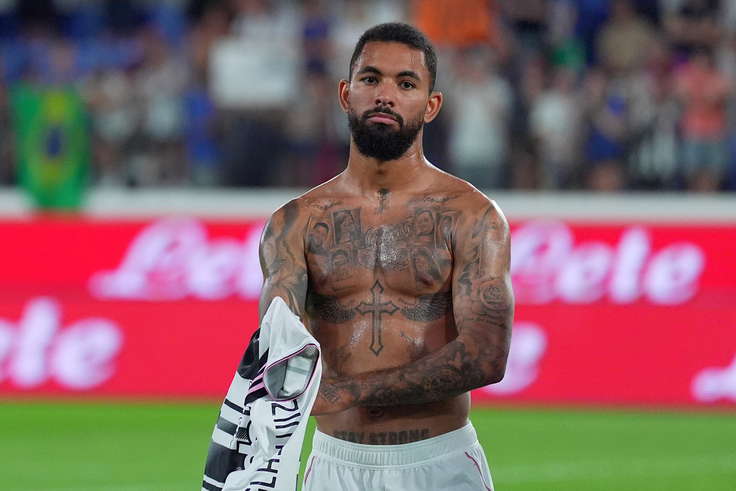 Football, Juventus : Douglas Luiz officiellement prêté à Aston Villa 1 football juventus douglas luiz officiellement prete a aston villa scaled