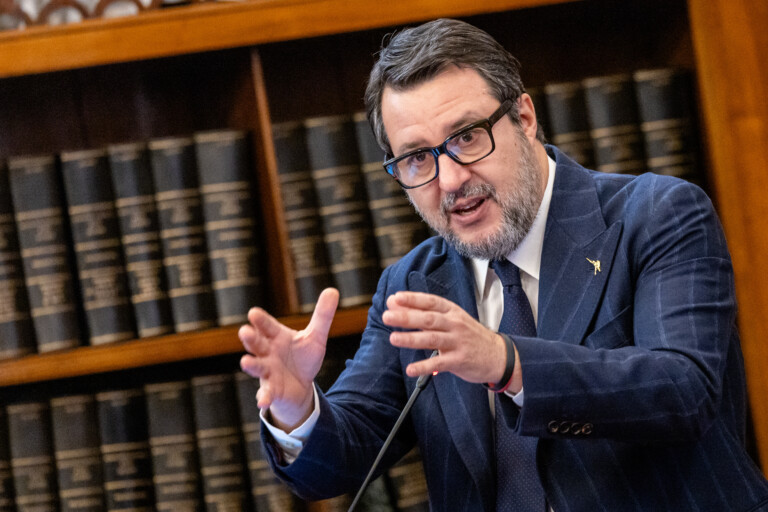 askatasuna salvini une detention preventive de 48 heures est necessaire personne navait imagine une telle violence