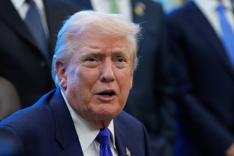 maison blanche trump souhaite une carte didentite dans les bureaux de vote