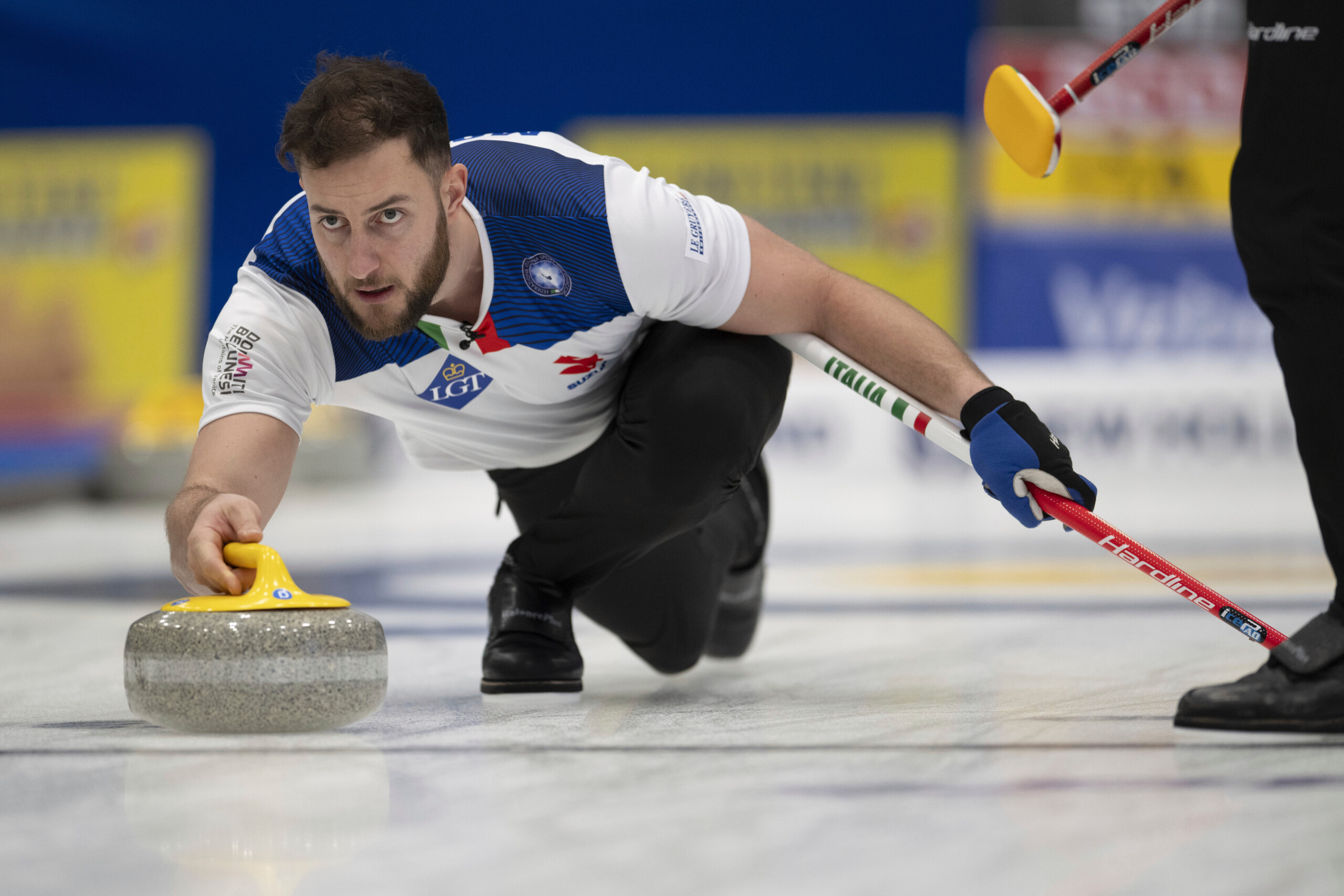 milan cortina 2026 curling debut victorieux pour costantini mosaner en double mixte scaled