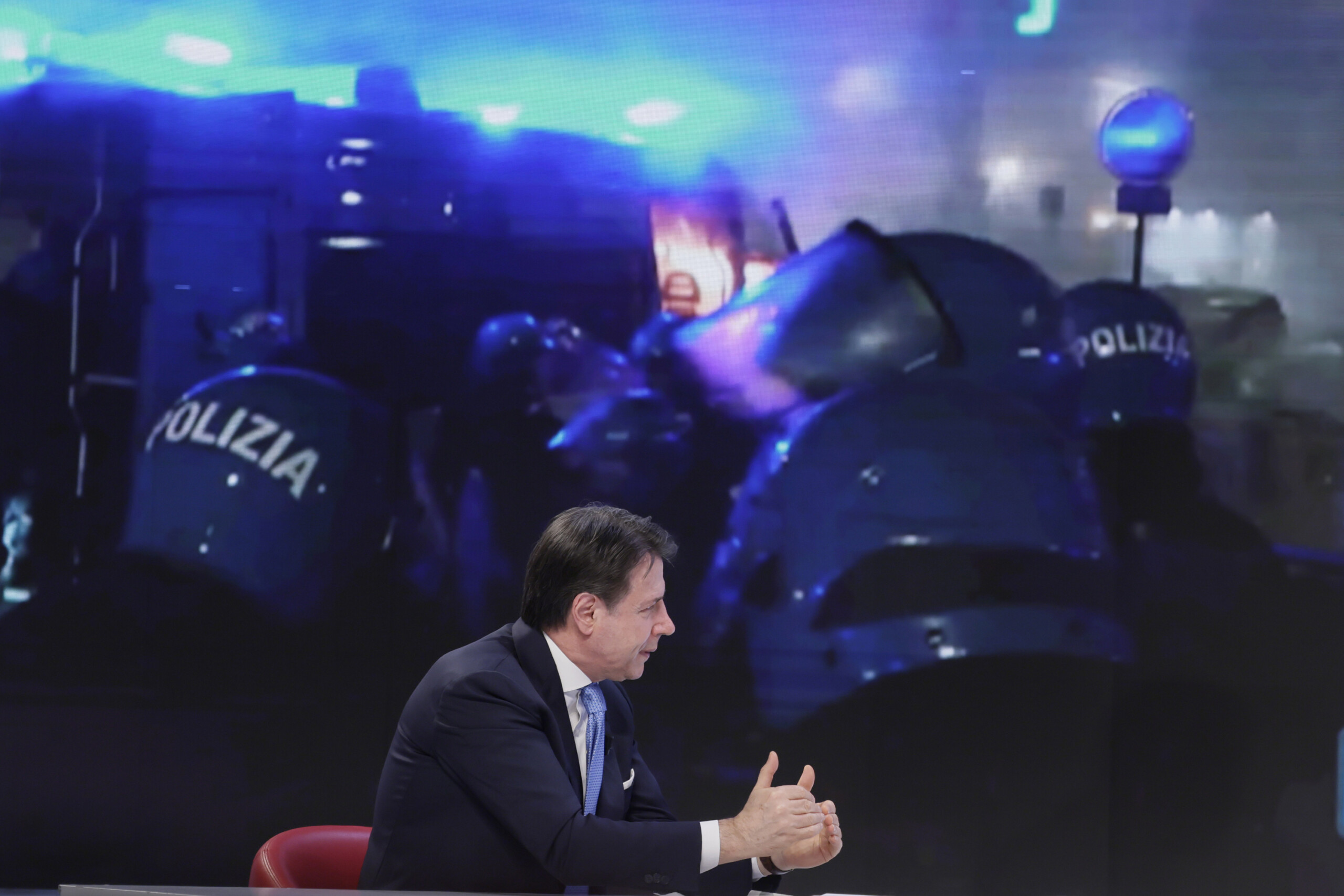 securite conte lobjectif du gouvernement est detouffer la dissidence scaled