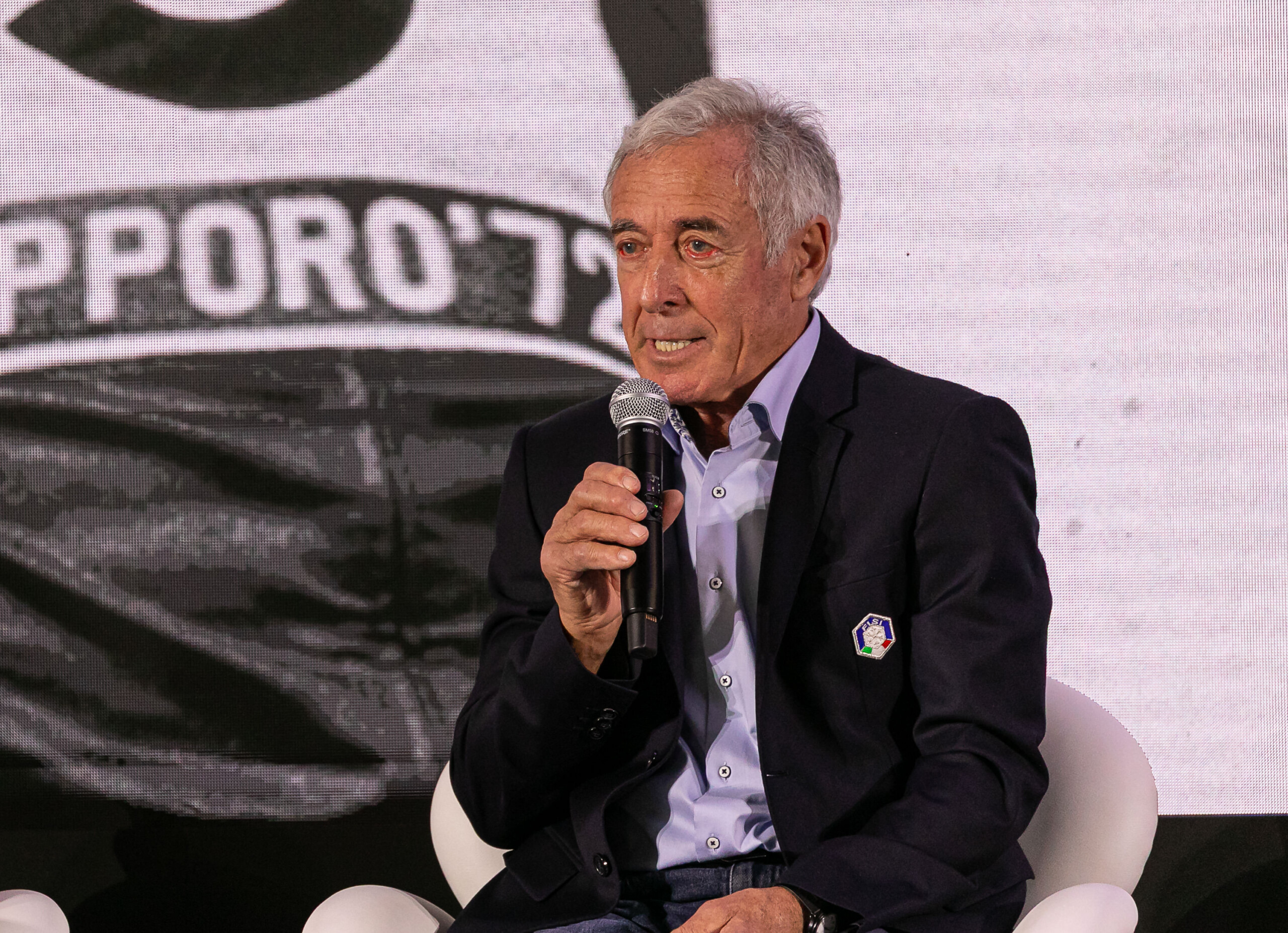 milan cortina thoeni je serai lavant dernier porteur du flambeau a cortina je suis tres emu scaled