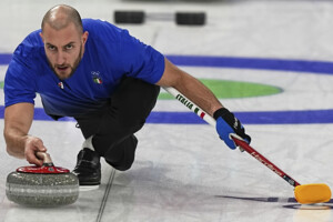 milano cortina curling les italiens en double mixte battus par la grande bretagne
