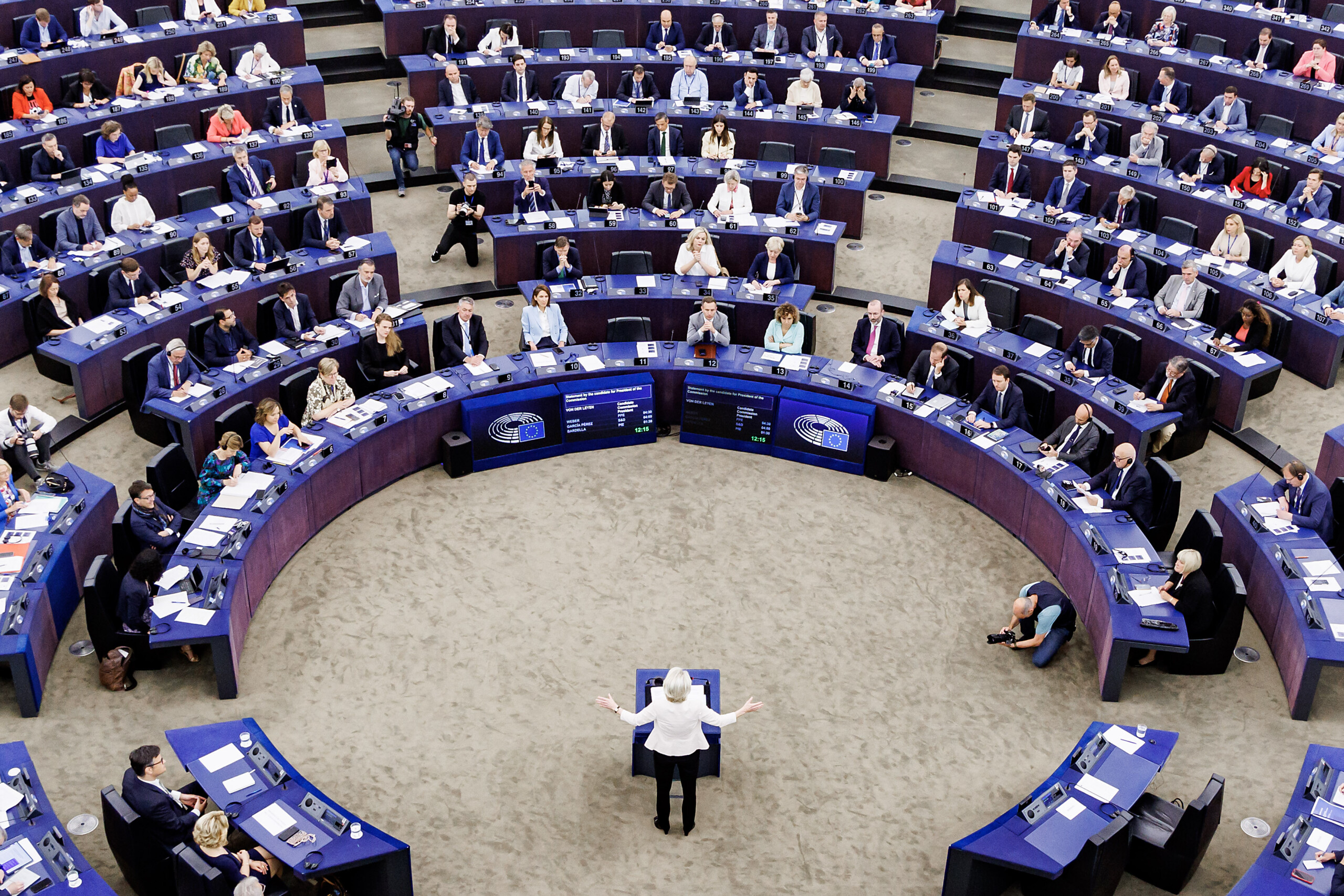 ue parlement europeen essentiel dintroduire leuro numerique scaled