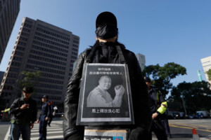 fils de jimmy lai sa sante sest deterioree il a perdu 10 kg en un an