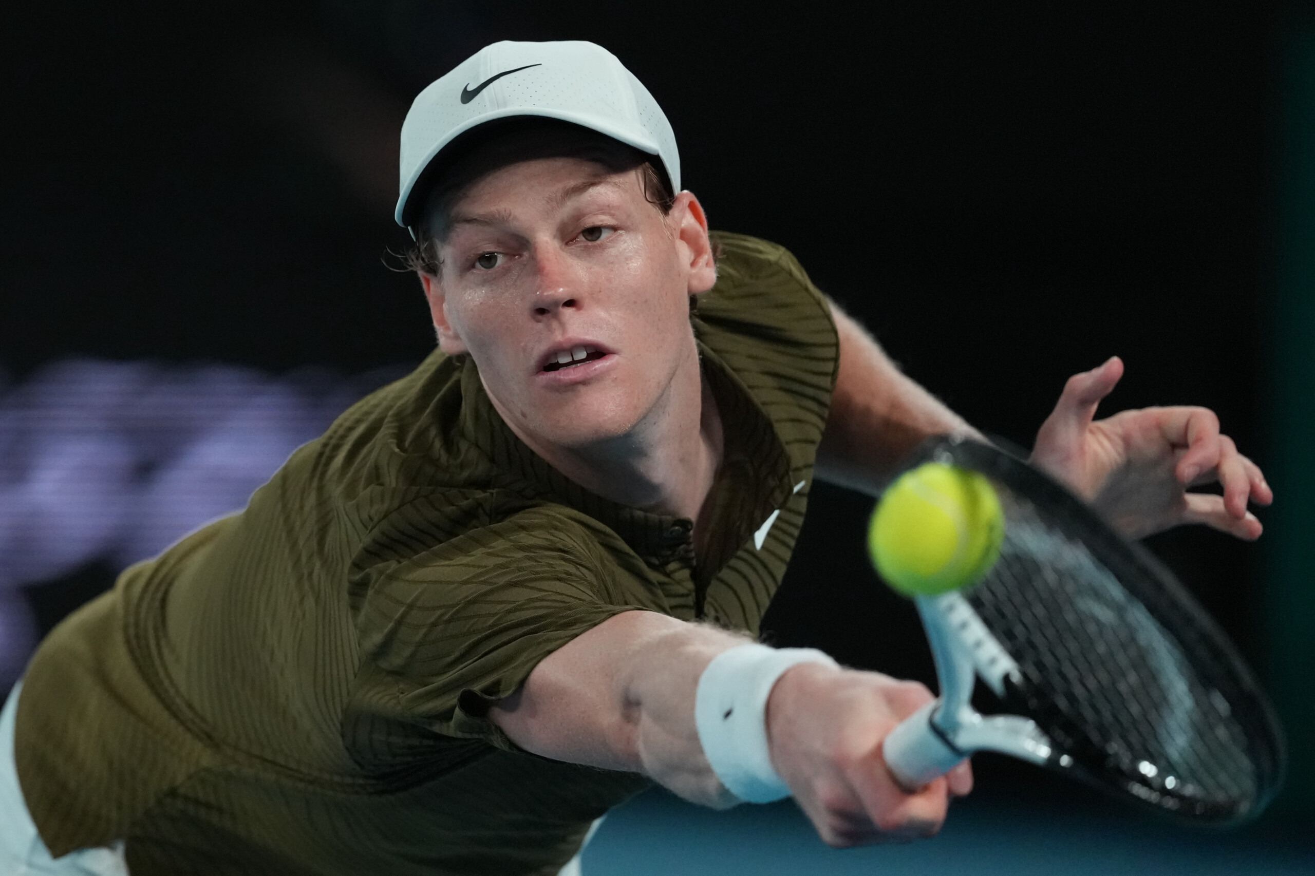 Tennis, ATP Doha : Sinner bat Machac et se qualifie pour les huitièmes 1 tennis atp doha sinner bat machac et se qualifie pour les huitiemes scaled