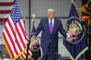 iran trump jenvisage une attaque limitee pour parvenir a un accord