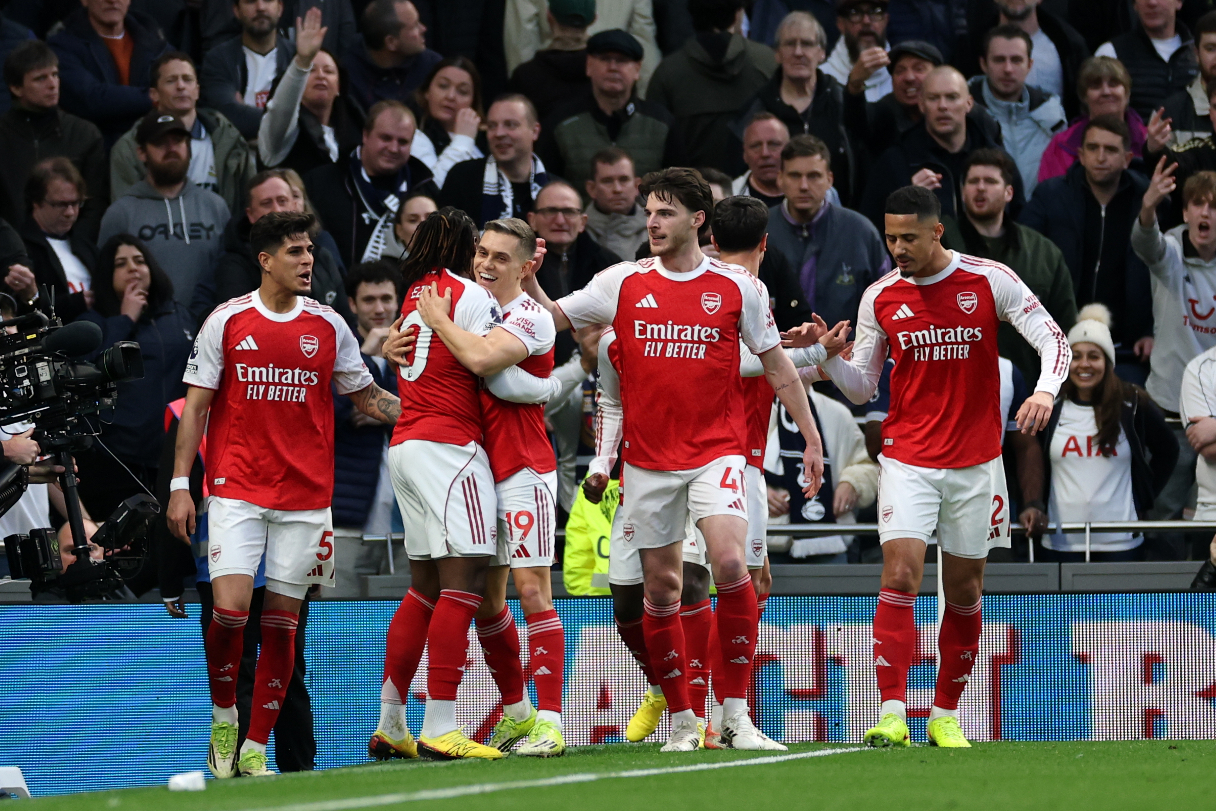 Premier League : Arsenal s’impose 4-1, Kolo Muani insuffisant pour Tottenham 1 premier league arsenal simpose 4 1 kolo muani insuffisant pour tottenham