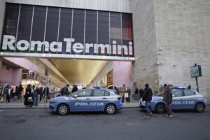 vols a rome termini lancienne caissiere jai commis des imprudences mais je ne suis pas une voleuse