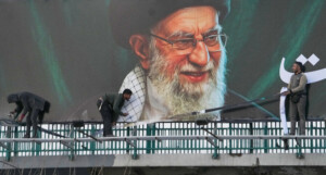 iran la ceremonie dadieu a khamenei a teheran durera trois jours