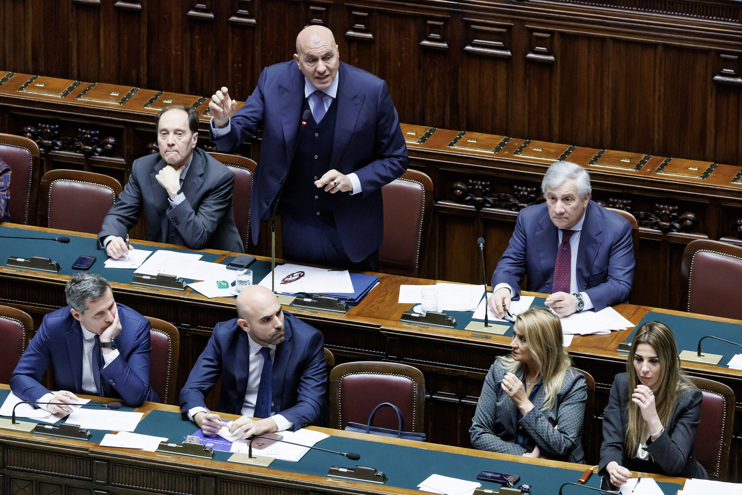 iran crosetto une attaque contraire aux regles du droit international scaled