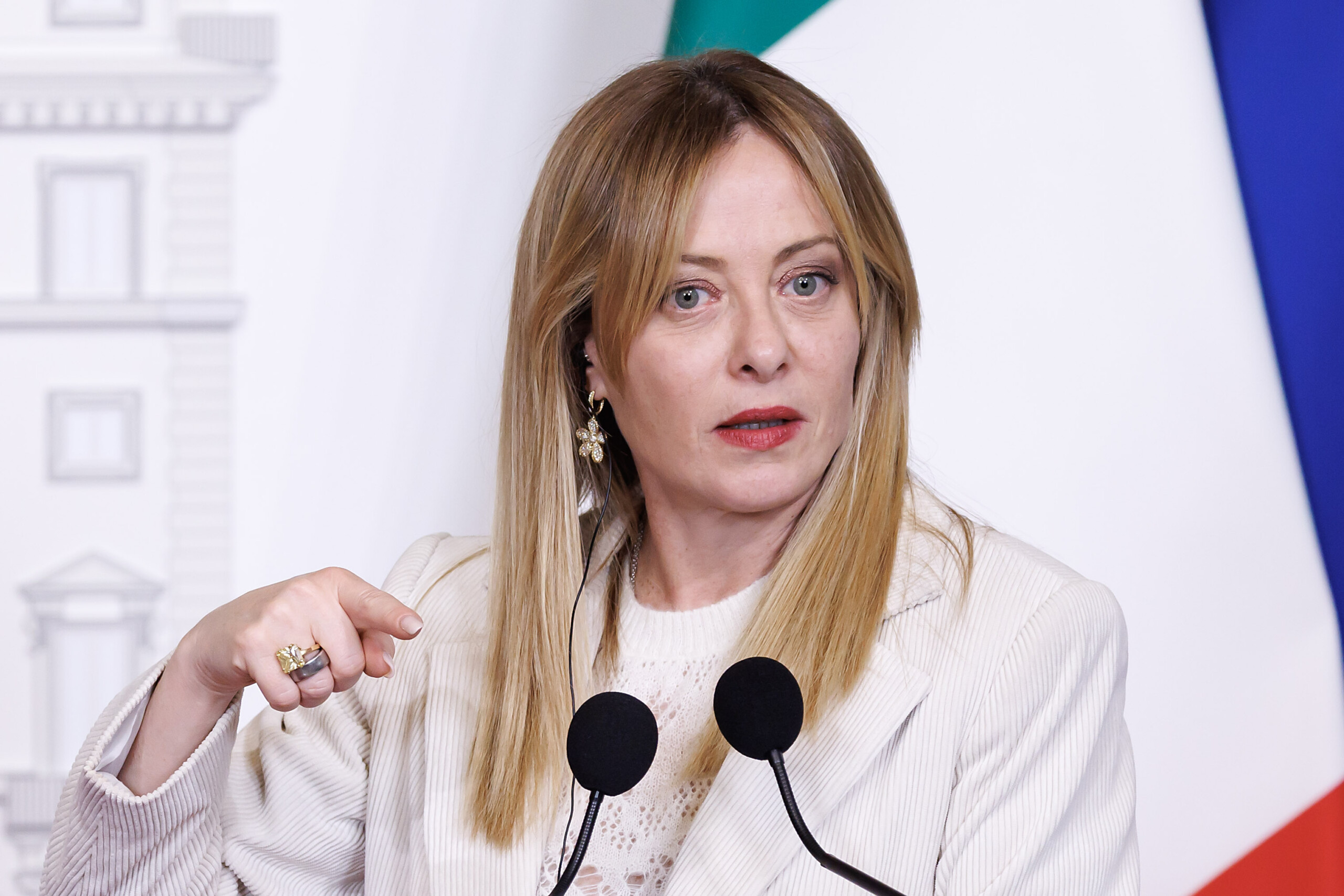 iran meloni preoccupee par la crise du droit international le monde gouverne par le chaos scaled