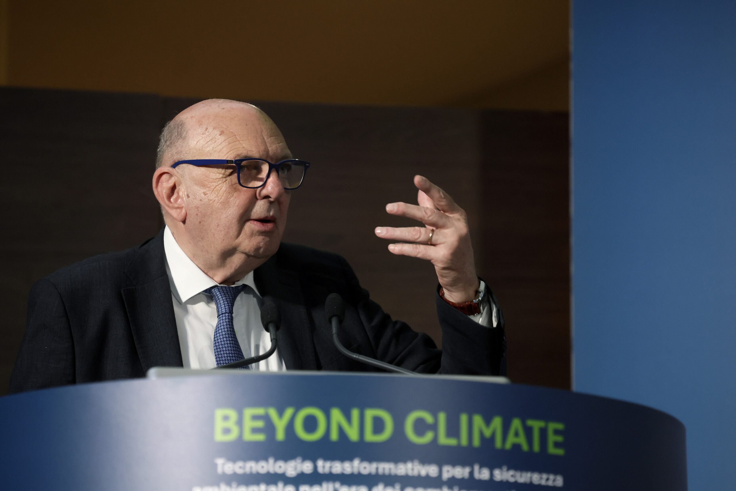 iran pichetto nous mettrons fin aux hausses injustifiees gaz provenant dafrique et dazerbaidjan scaled