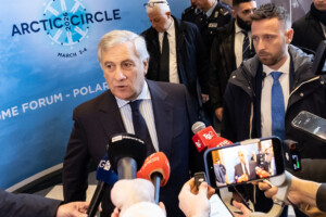 iran tajani aucune demande des etats unis pour les bases meme pas pour un usage logistique