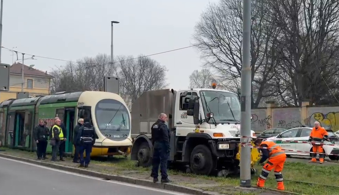 milan debut dincendie dans un tramway de la ligne 27 aucun blesse