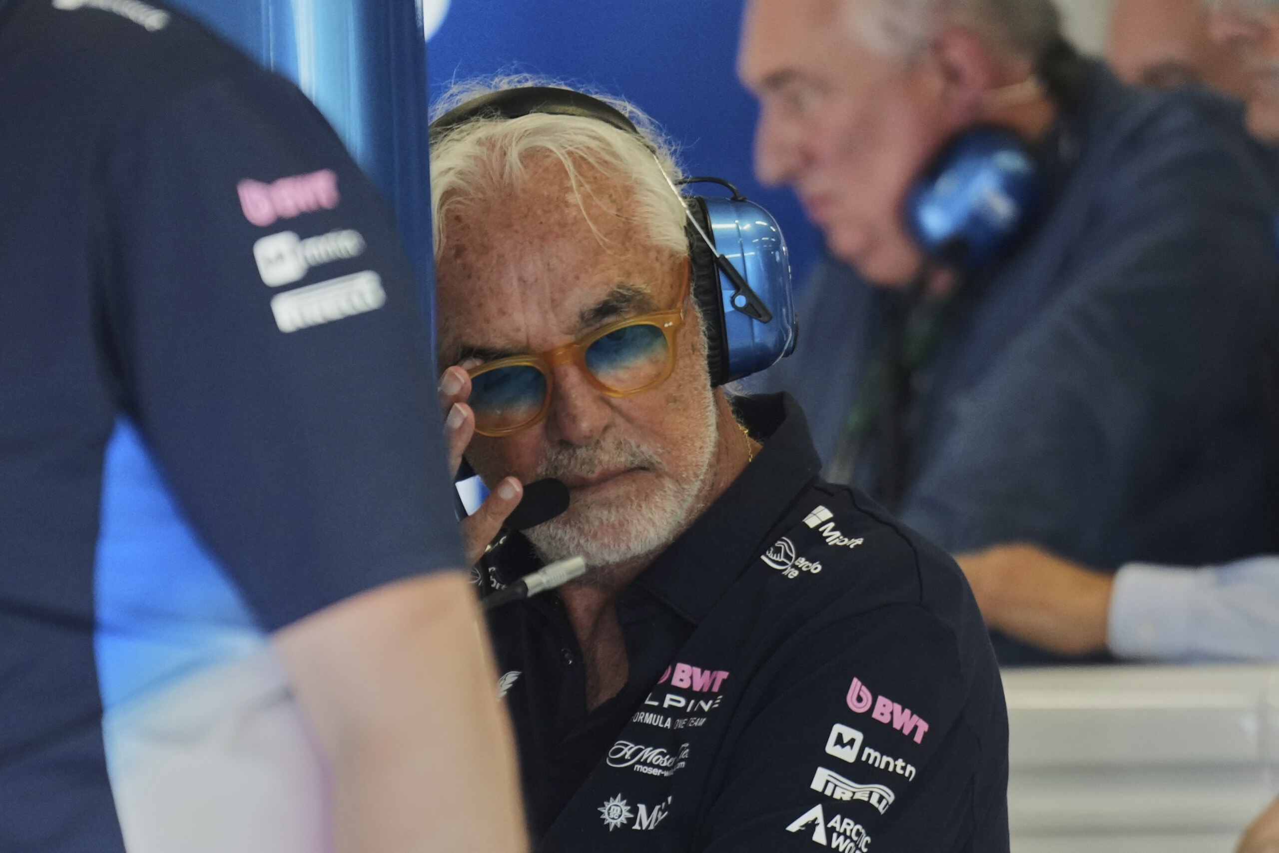 f1 briatore mercedes fait partie des acquereurs potentiels dalpine scaled
