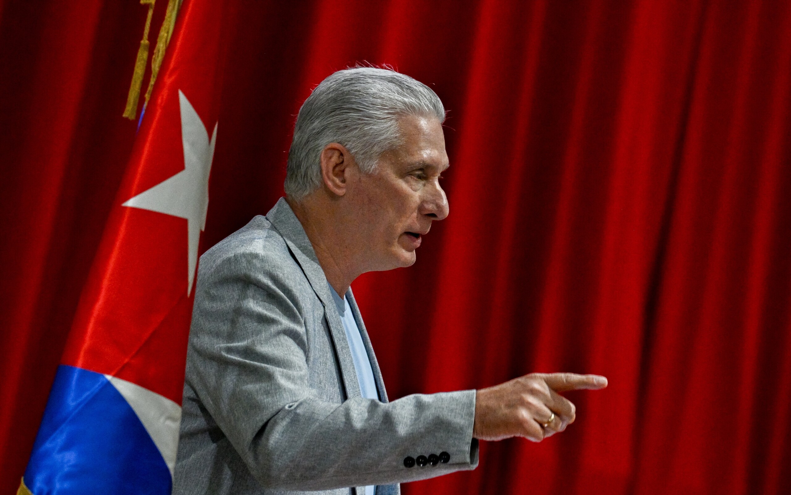 Cuba, Diaz-Canel : « Il faut un plan pour améliorer la préparation à la défense du peuple » 1 cuba diaz canel il faut un plan pour ameliorer la preparation a la defense du peuple scaled