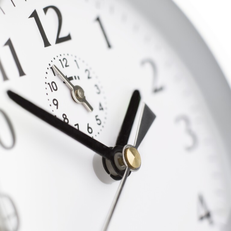 heure dete terna environ 80 millions deuros deconomies pour le reseau electrique national