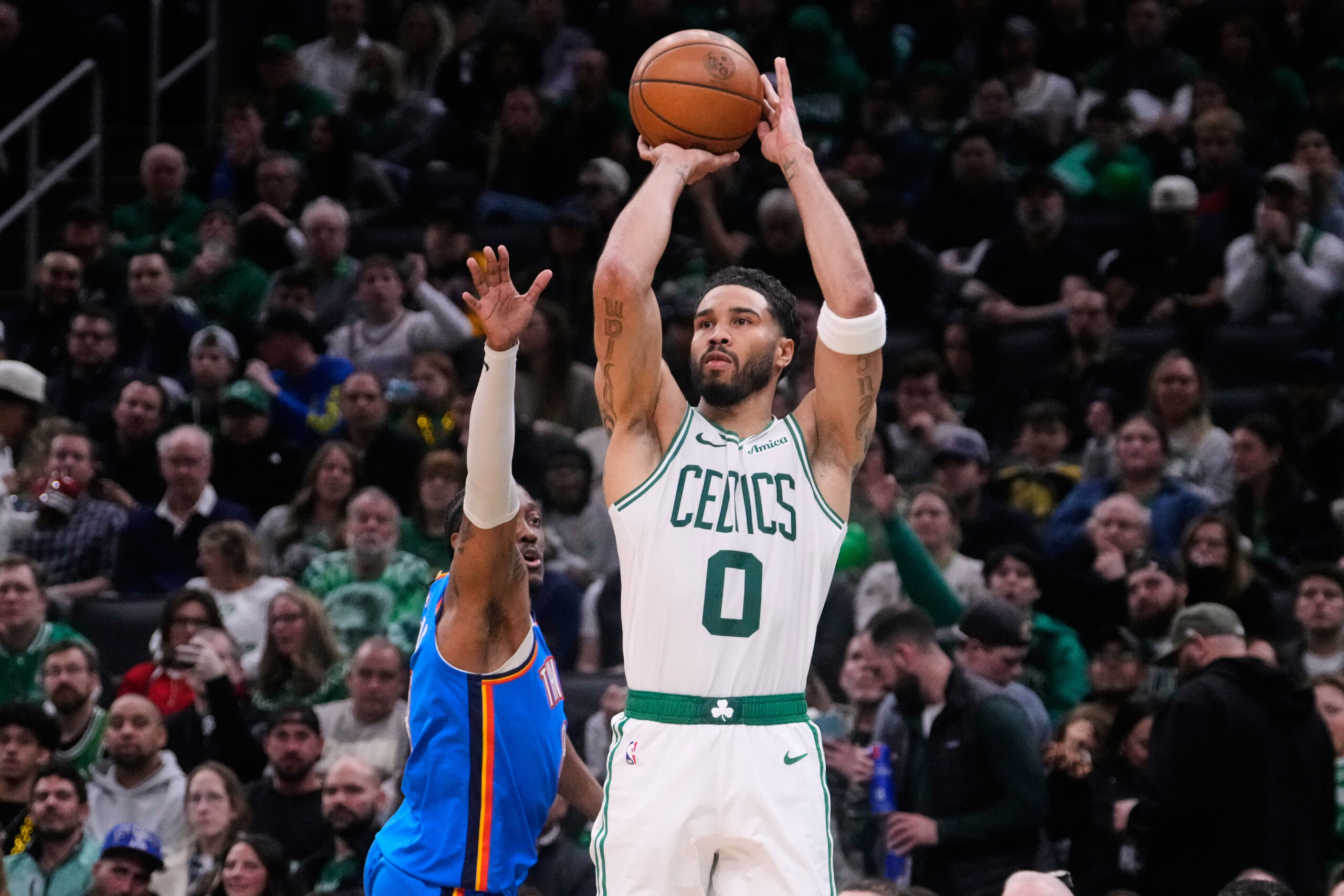 NBA : Boston s'impose face à OKC cette nuit ; victoires pour les Timberwolves, les Nuggets et les Lakers 1 nba boston simpose face a okc cette nuit victoires pour les timberwolves les nuggets et les lakers scaled