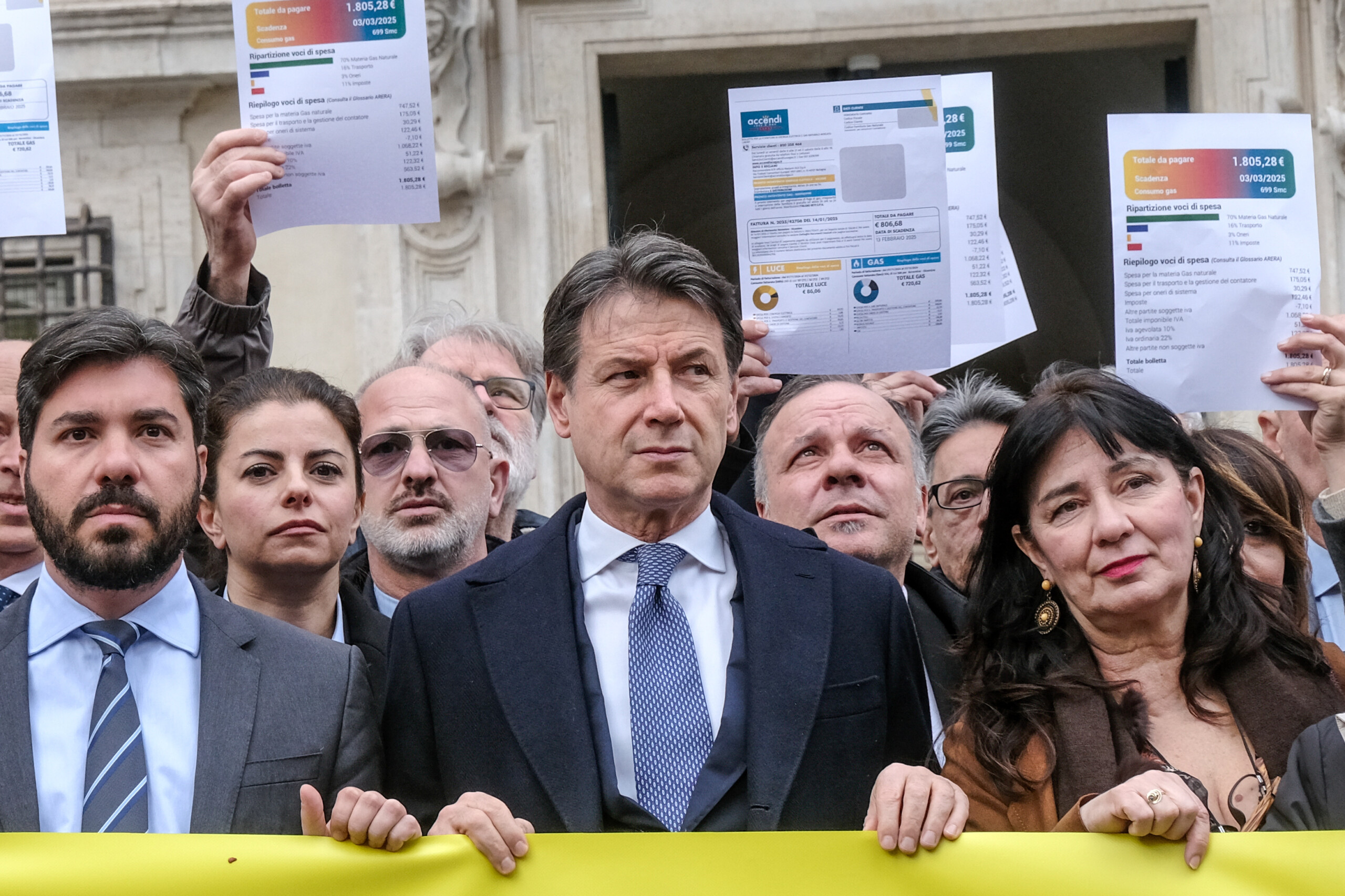 Factures, Cgia : « Une hausse de 15,2 milliards d'euros pour les ménages et les entreprises » 1 factures cgia une hausse de 152 milliards deuros pour les menages et les entreprises scaled