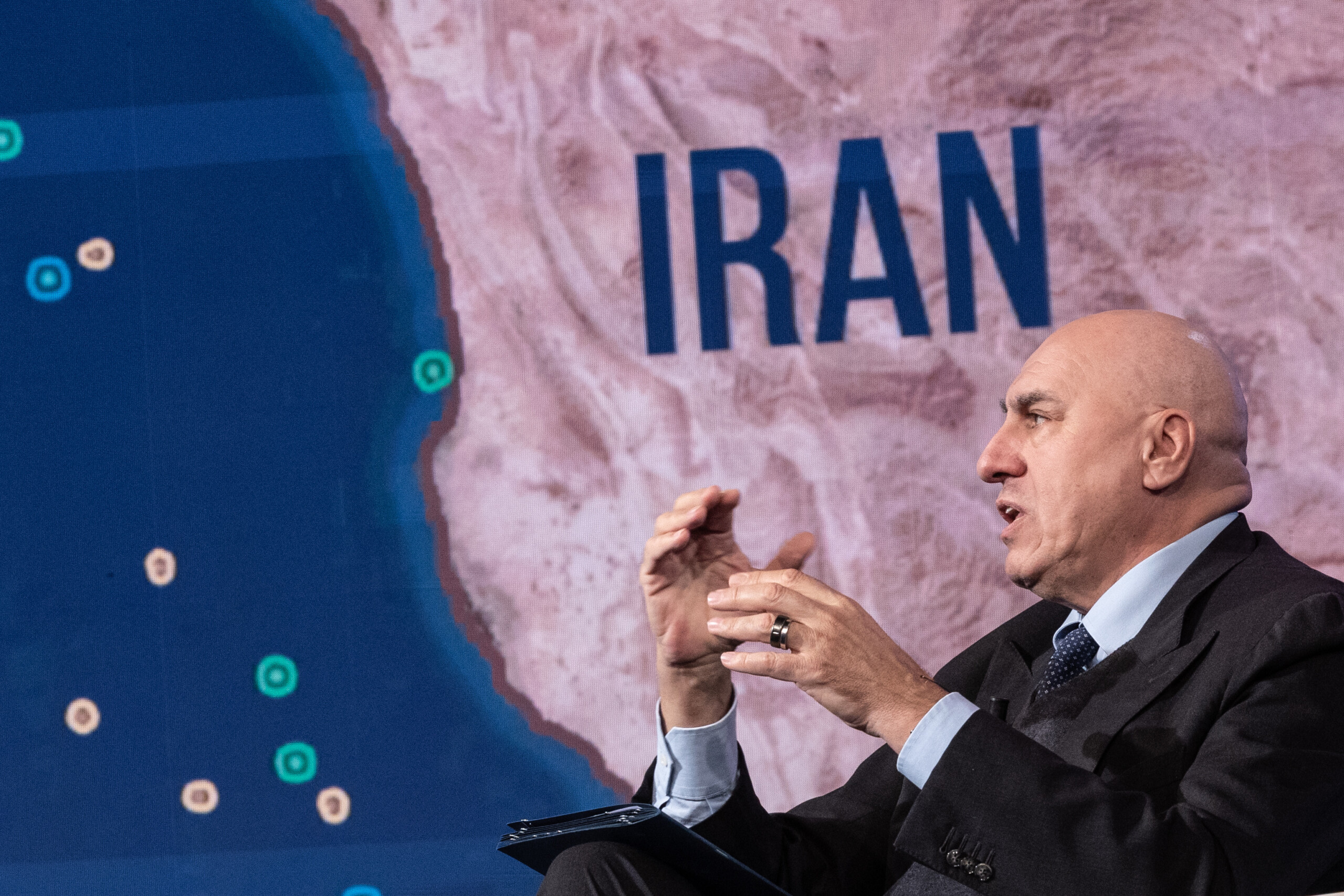 crosetto non aux elections anticipees tant que la guerre dure scaled