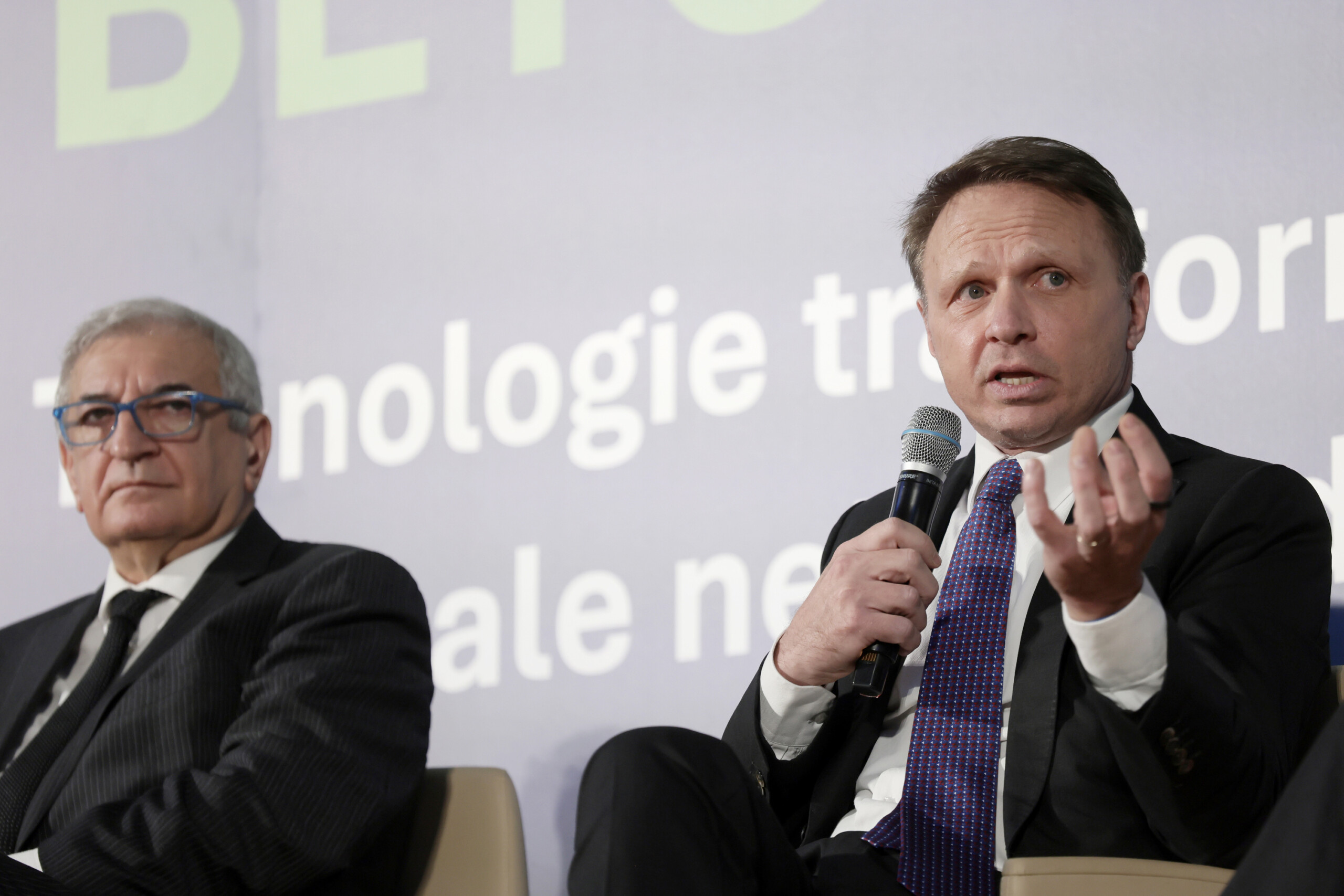 gouvernement lollobrigida je ne constate pas de forte demande en faveur delections anticipees scaled