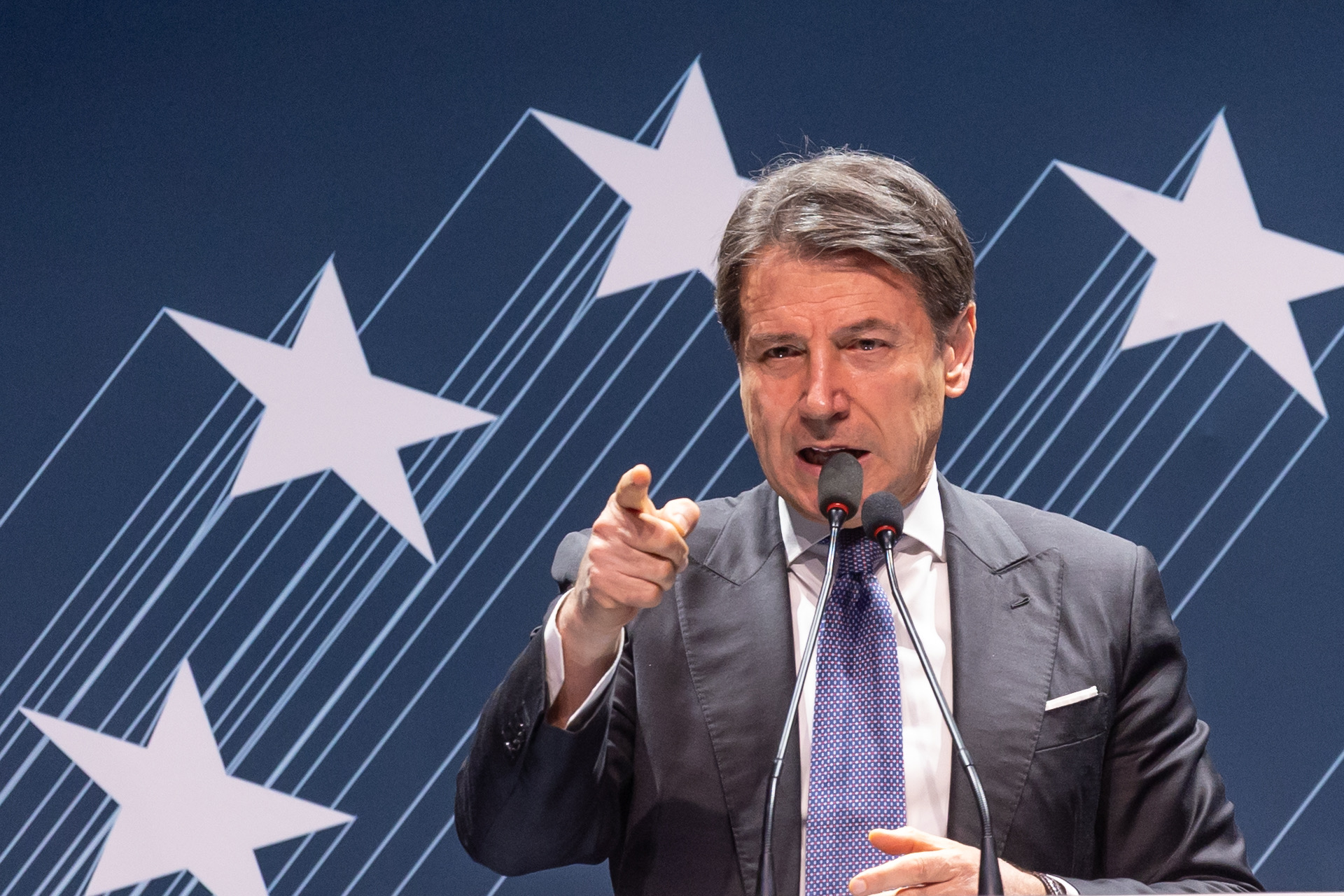 Iran, Conte : « Non aux bombardiers américains est une nécessité, maintenant arrêtez également le soutien logistique » 1 iran conte non aux bombardiers americains est une necessite maintenant arretez egalement le soutien logistique