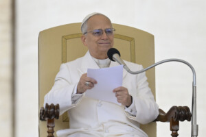 le pape leon xiv le bien ne peut decouler de labus de pouvoir