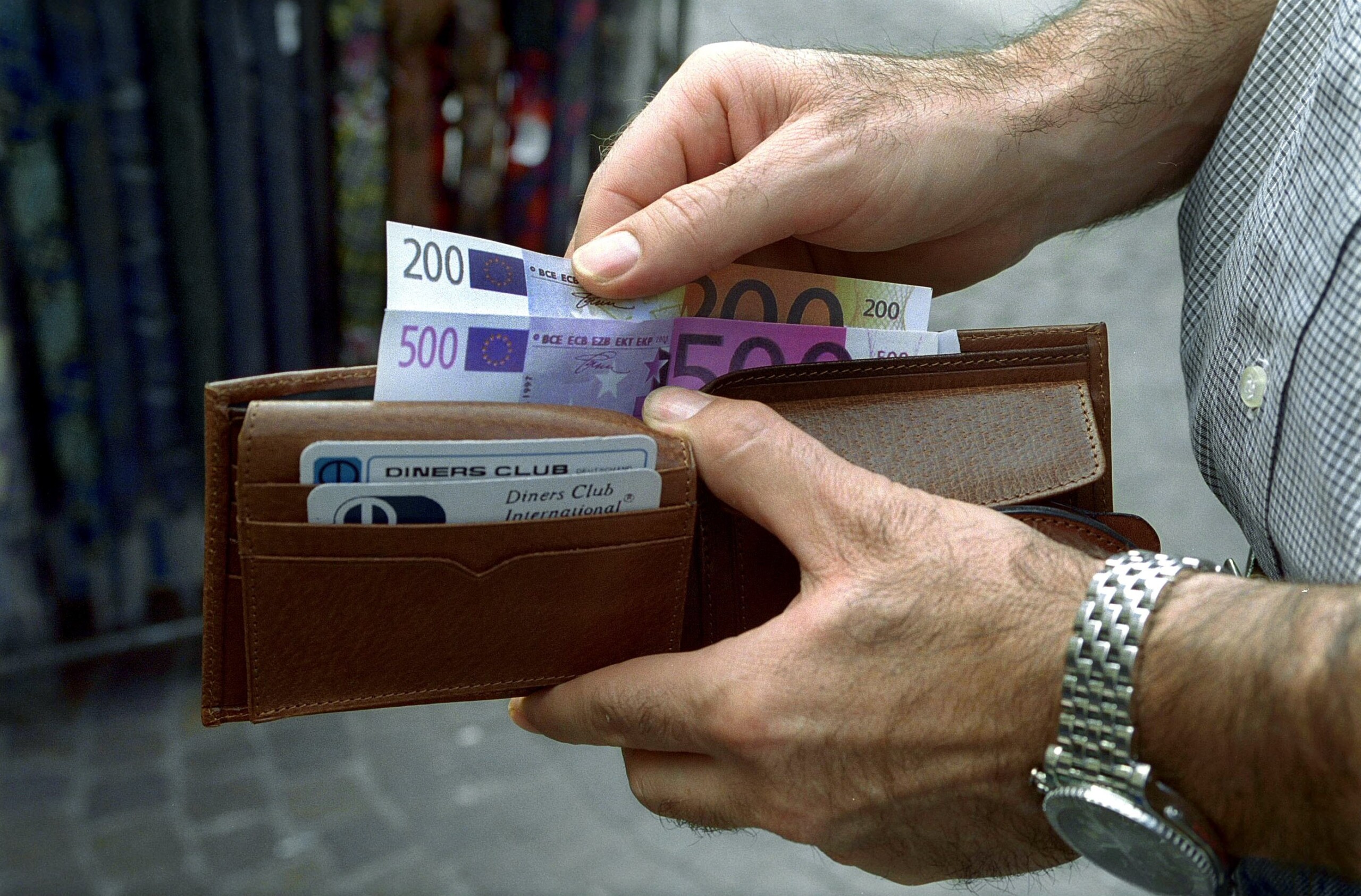 istat en 2025 le revenu des menages augmentera de 24 et leur pouvoir dachat de 09 scaled