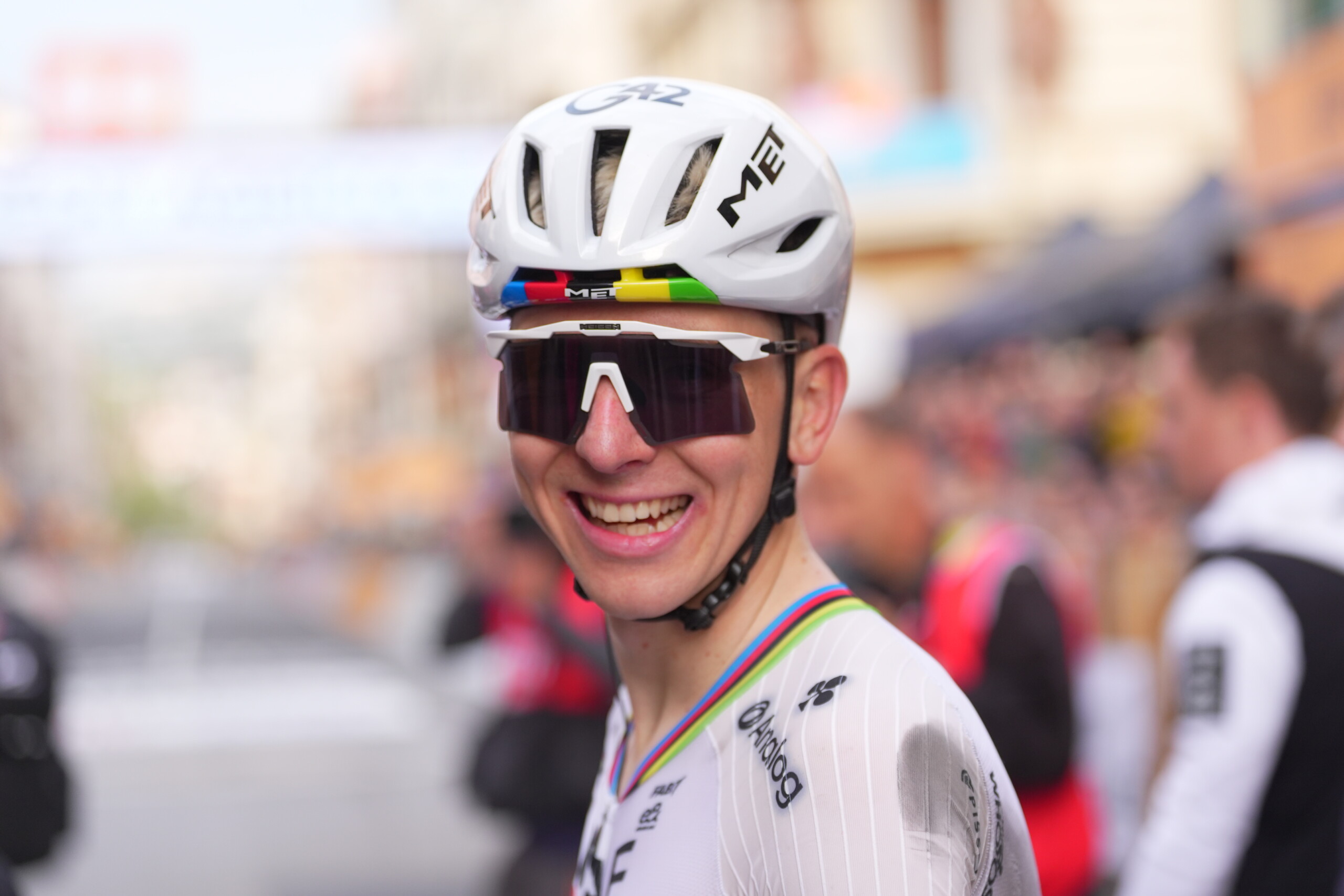 tadej pogacar remporte le tour des flandres scaled