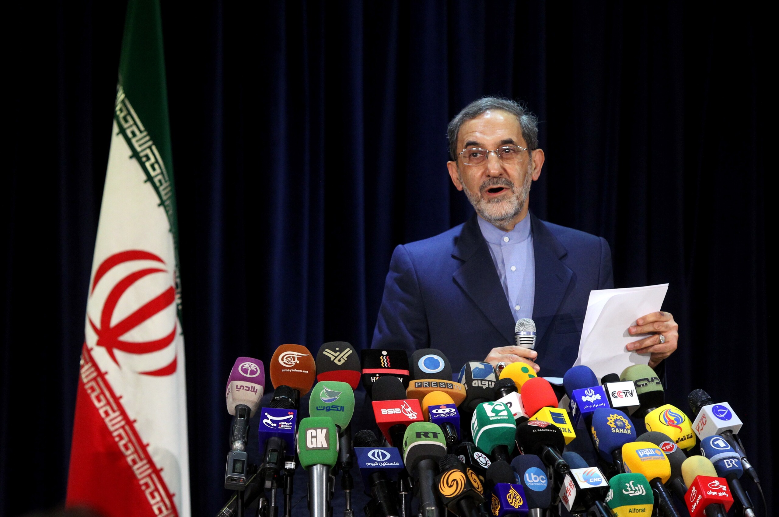 iran teheran met en garde le moyen orient plonge dans le noir si trump frappe les centrales electriques scaled