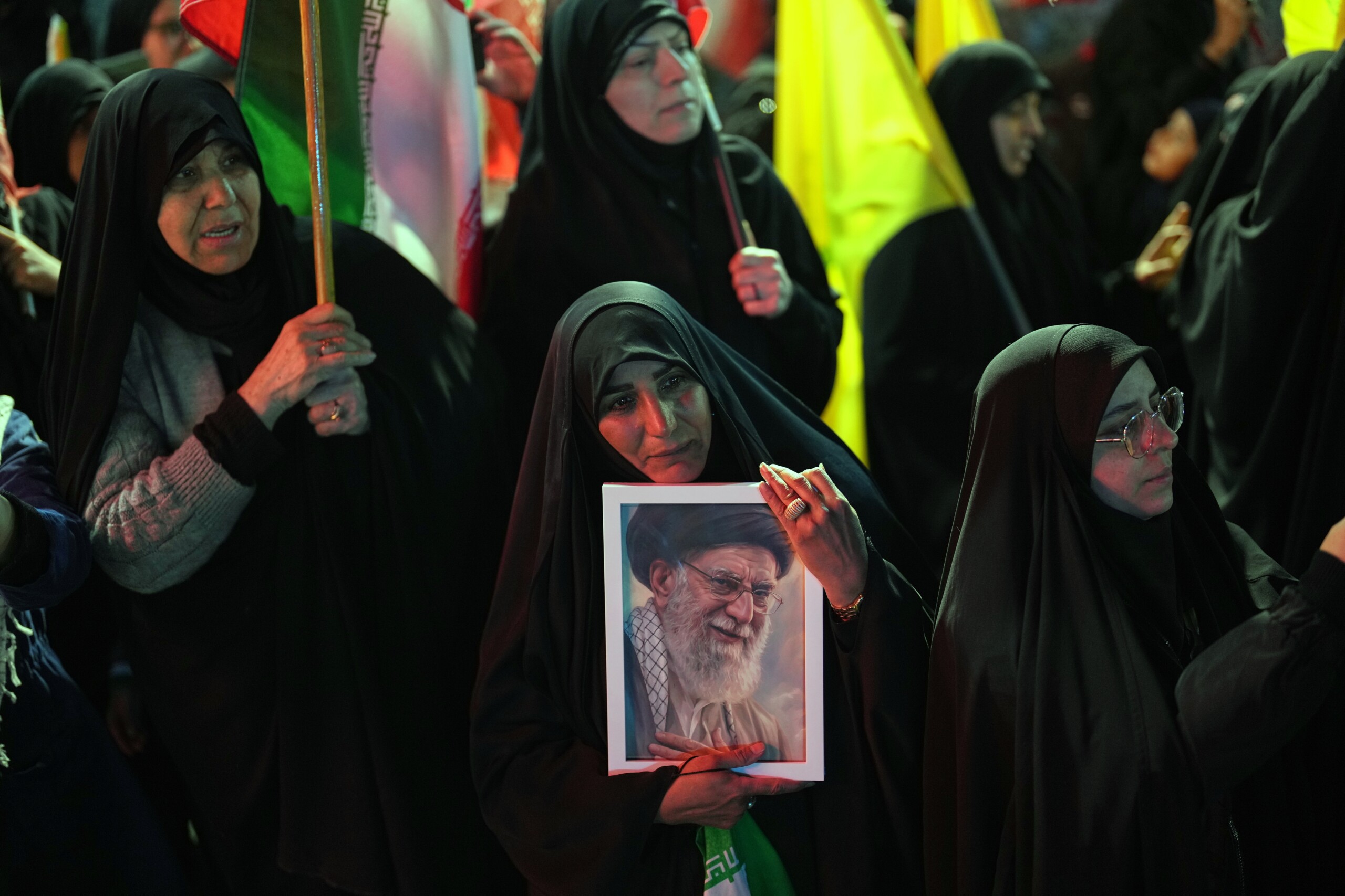 iran commemorations a loccasion du 40e jour suivant le deces de layatollah ali khamenei scaled