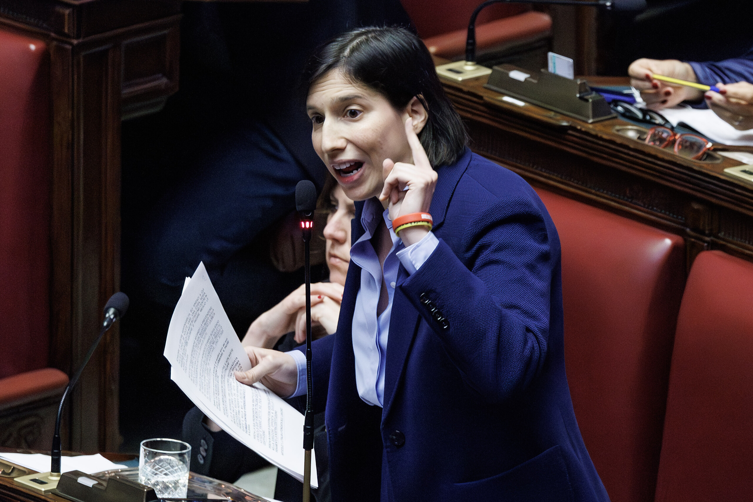 Hongrie, Schlein : « L'heure des souverainistes est révolue ; avec Orbán, Trump, Meloni et Salvini sont perdants » 1 hongrie schlein lheure des souverainistes est revolue avec orban trump meloni et salvini sont perdants scaled