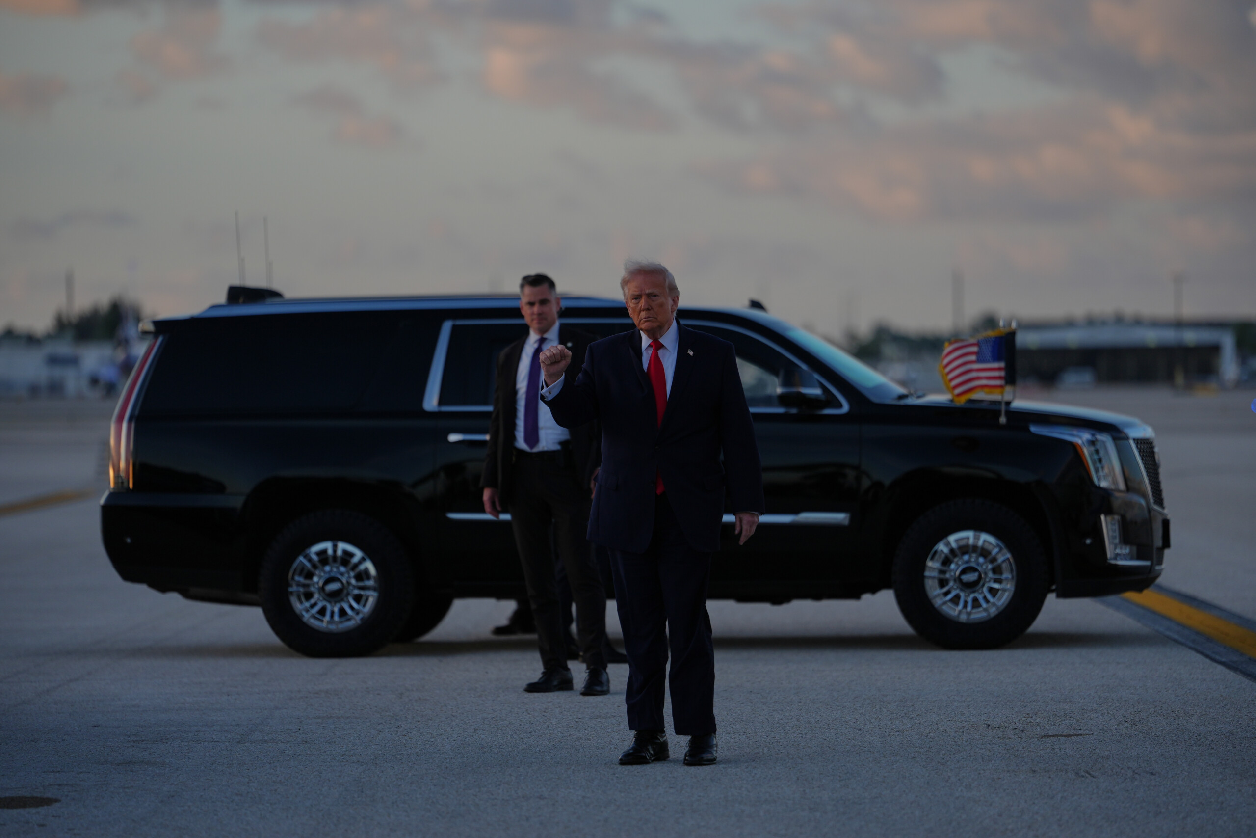 Iran, Trump : « Blocage naval du détroit d'Ormuz avec effet immédiat » 1 iran trump blocage naval du detroit dormuz avec effet immediat scaled