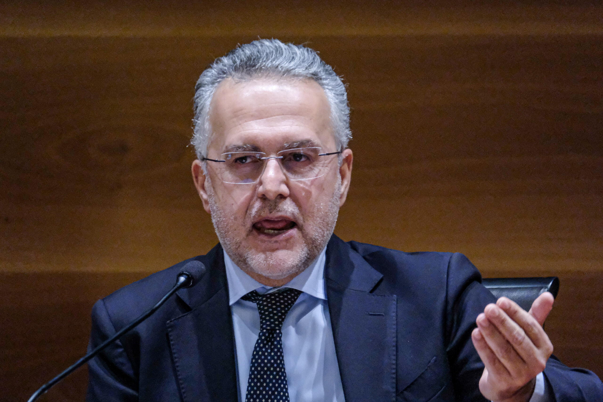 athletisme affaire de la punaise relation entre la fidal et le secretaire general londi resolue scaled