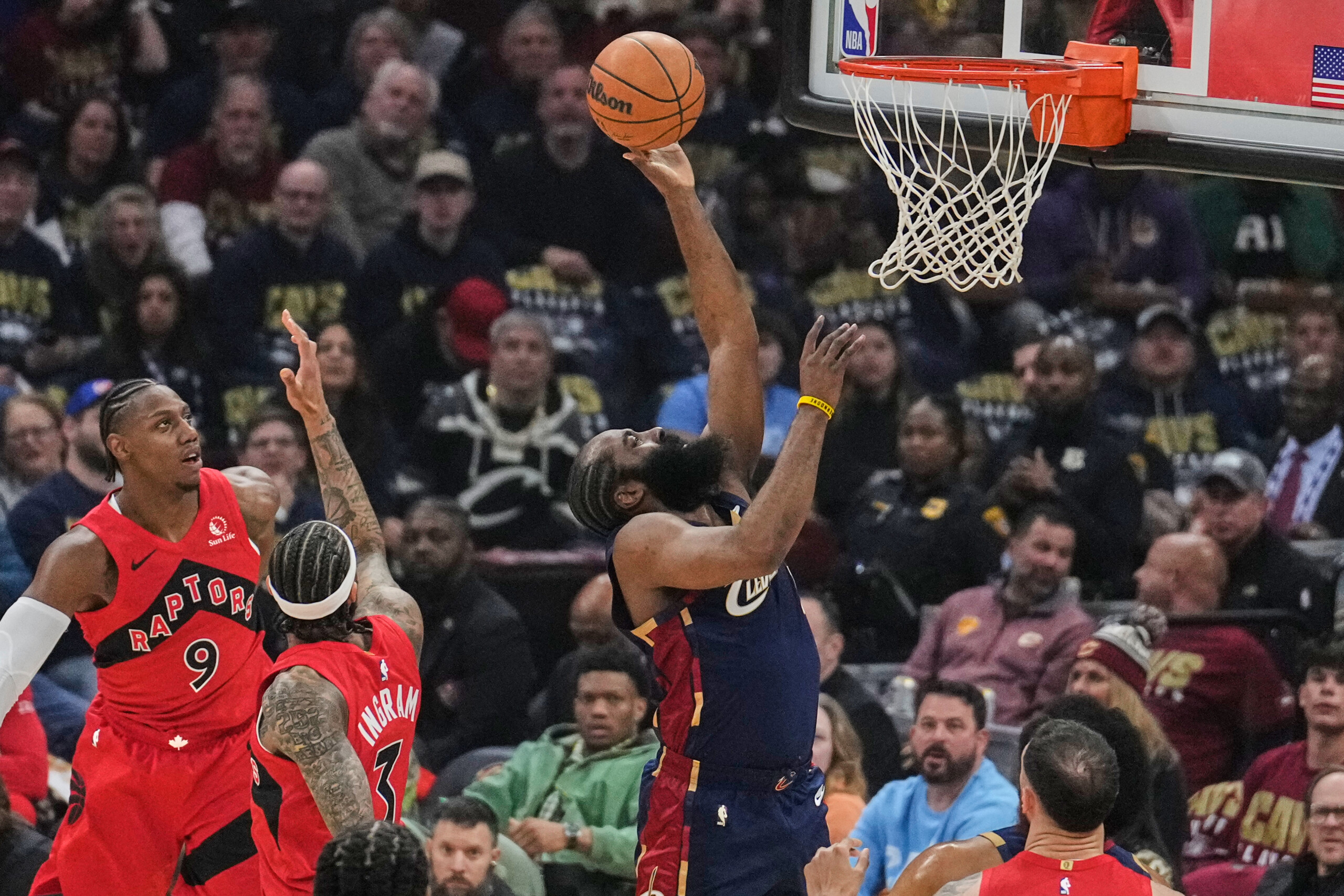 nba playoffs les timberwolves et les hawks egalisent la serie les cavaliers dominent scaled
