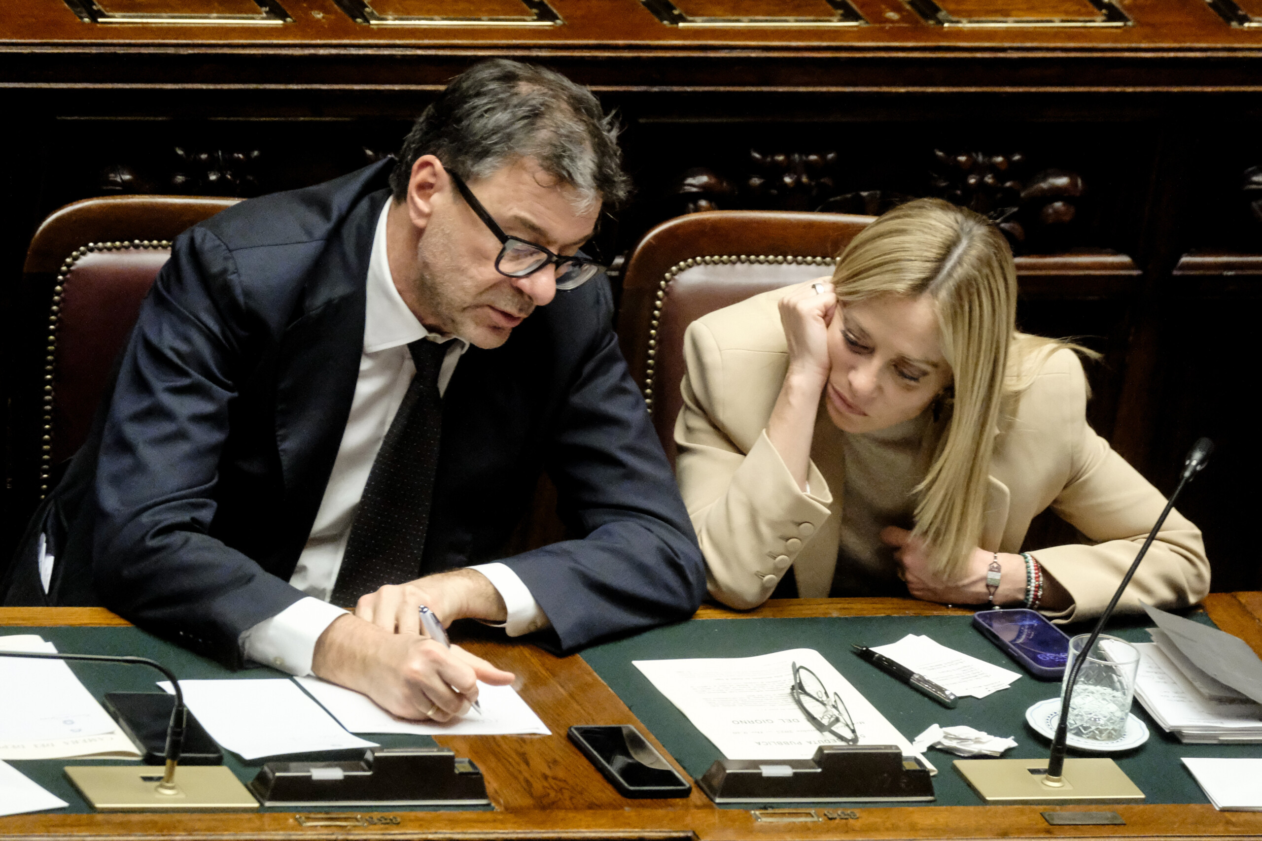 finances publiques meloni merci giorgetti sous la barre des 3 sans cette mesure desastreuse quest le superbonus scaled