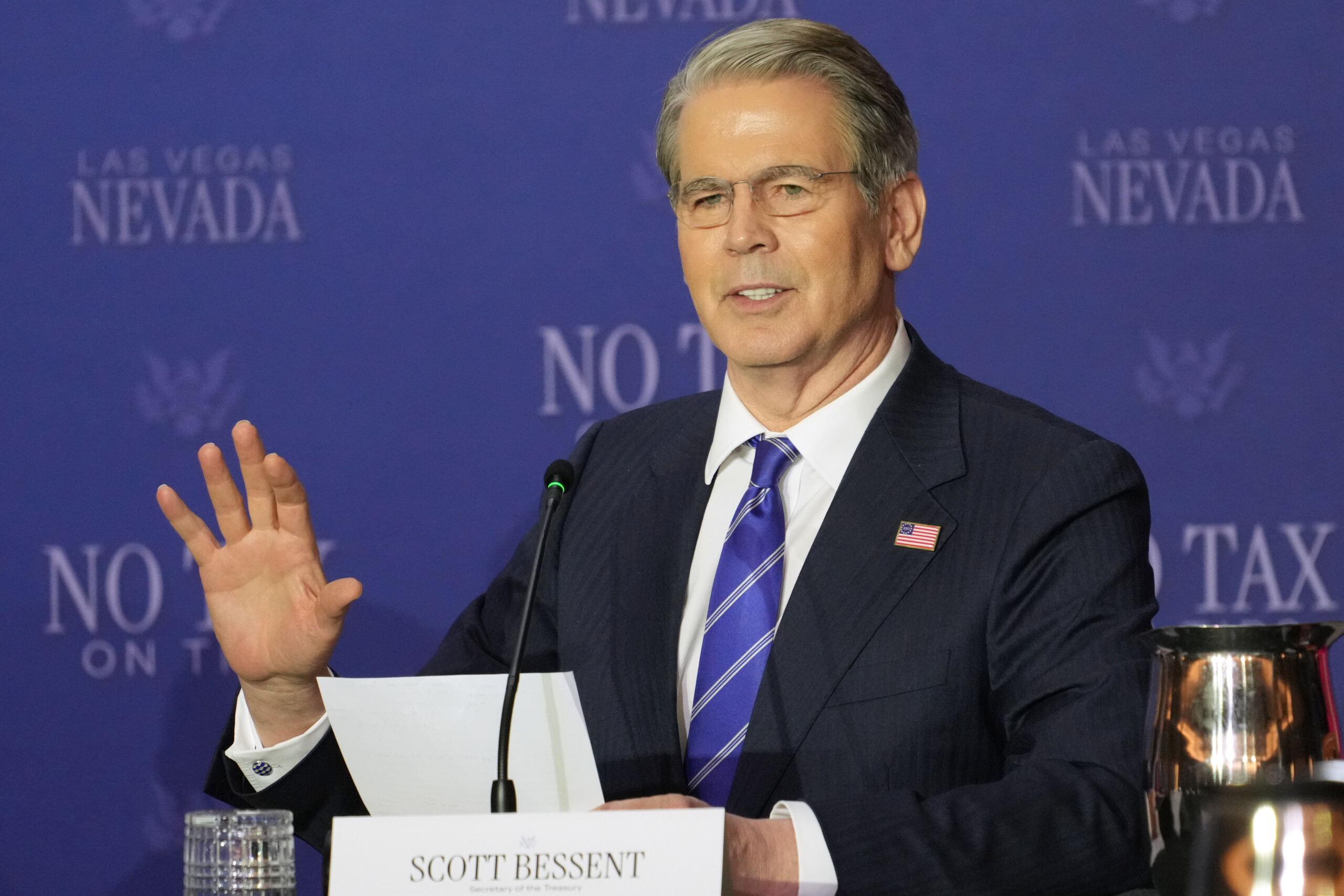 iran bessent le blocus naval americain se poursuit les reservoirs de lile de kharg seront bientot pleins scaled