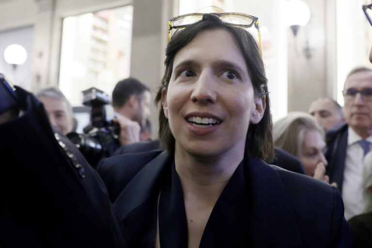 25 avril schlein pas seulement la memoire nous devons faire vivre la constitution