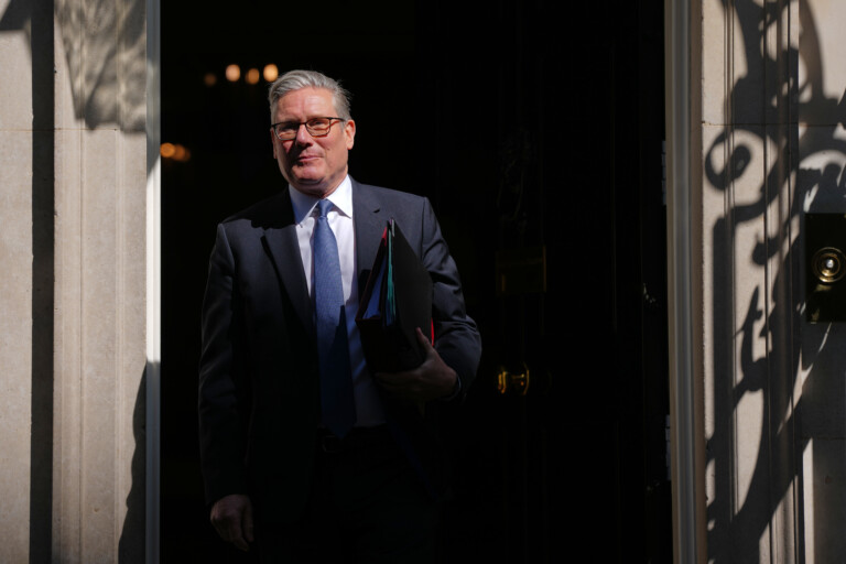 etats unis starmer condamnation de toute attaque contre les institutions democratiques