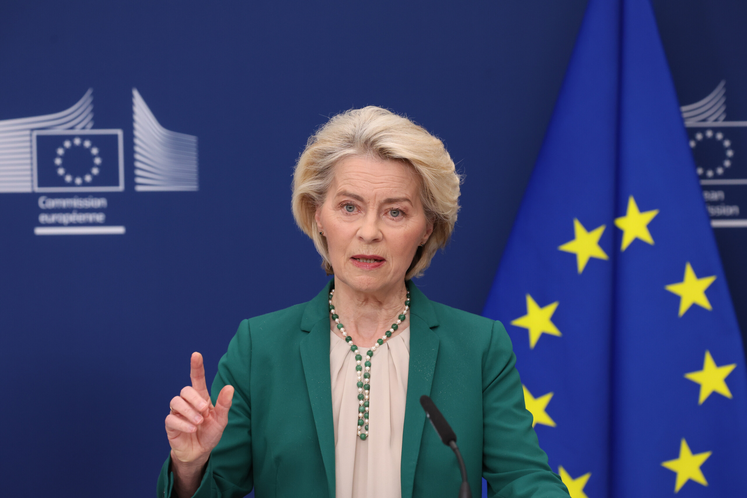 etats unis von der leyen soulagee dapprendre que trump va bien la violence na pas sa place scaled