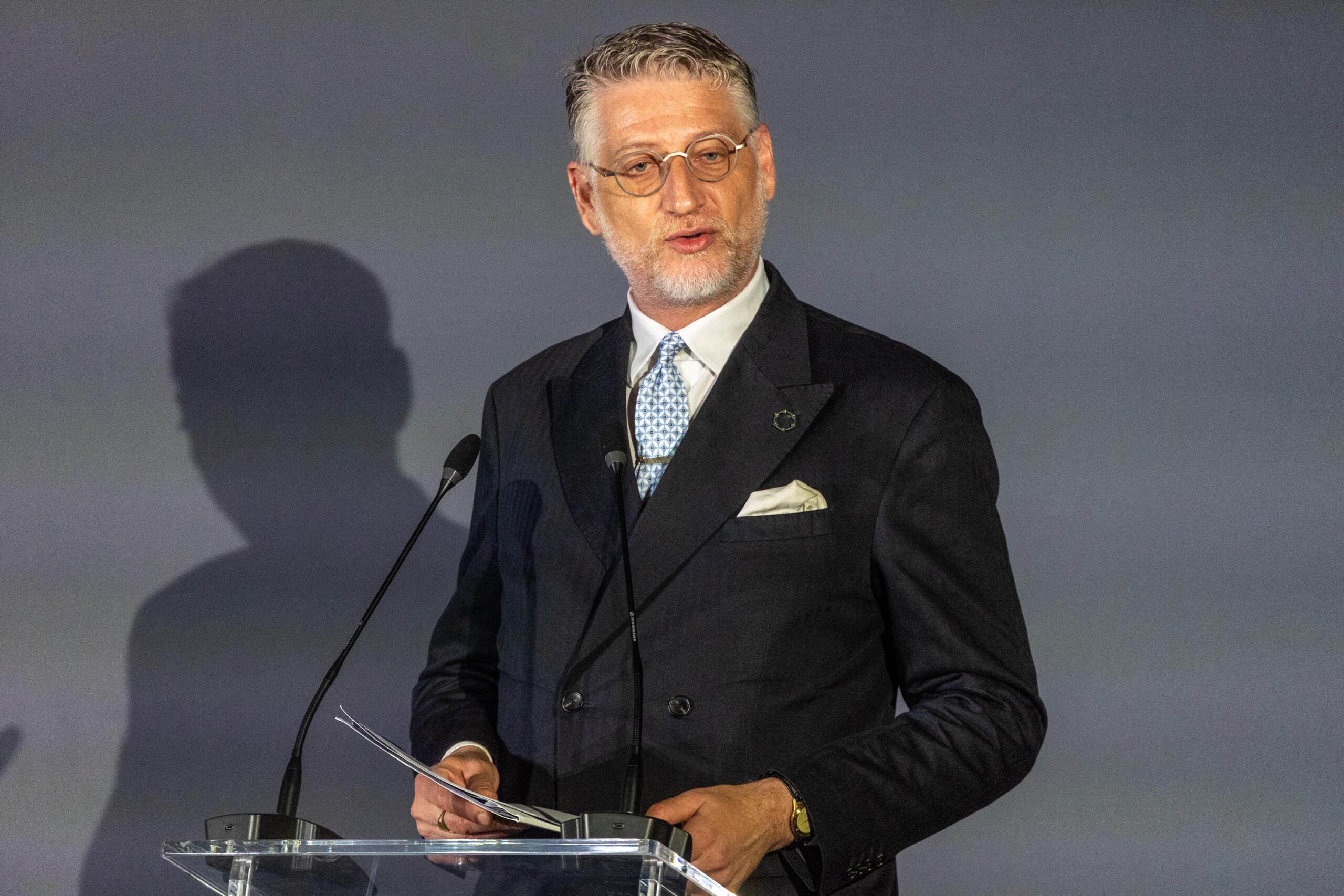 theatre la fenice giuli le licenciement de venezi est une decision autonome et incontestable du directeur general scaled