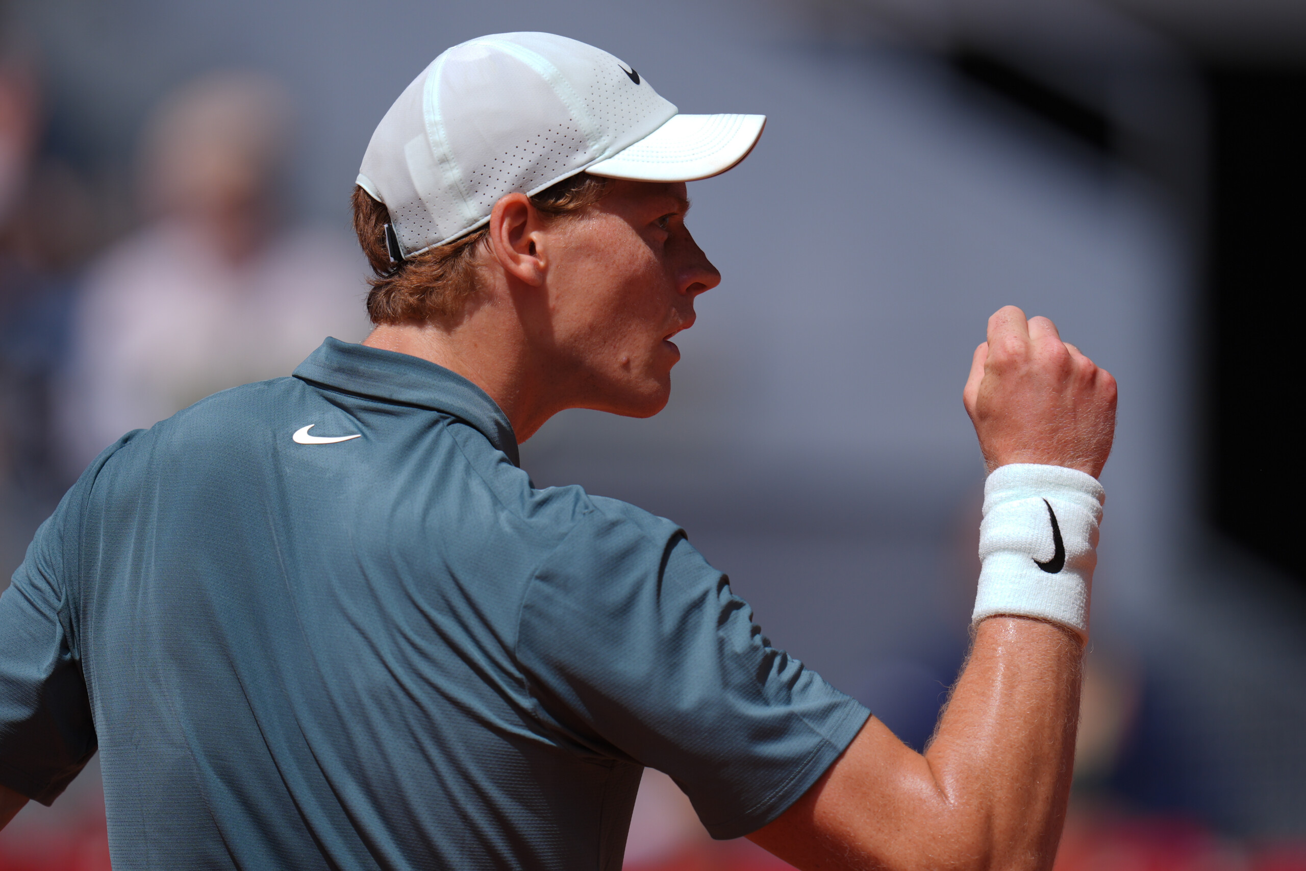 tennis atp madrid sinner en quarts de finale norrie battu en deux sets scaled