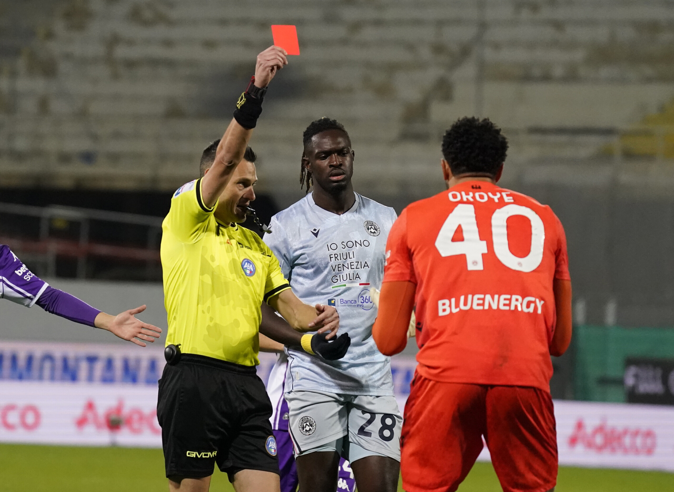 coupe du monde 2026 fifa carton rouge egalement pour ceux qui se couvrent la bouche lorsquils parlent a un adversaire scaled