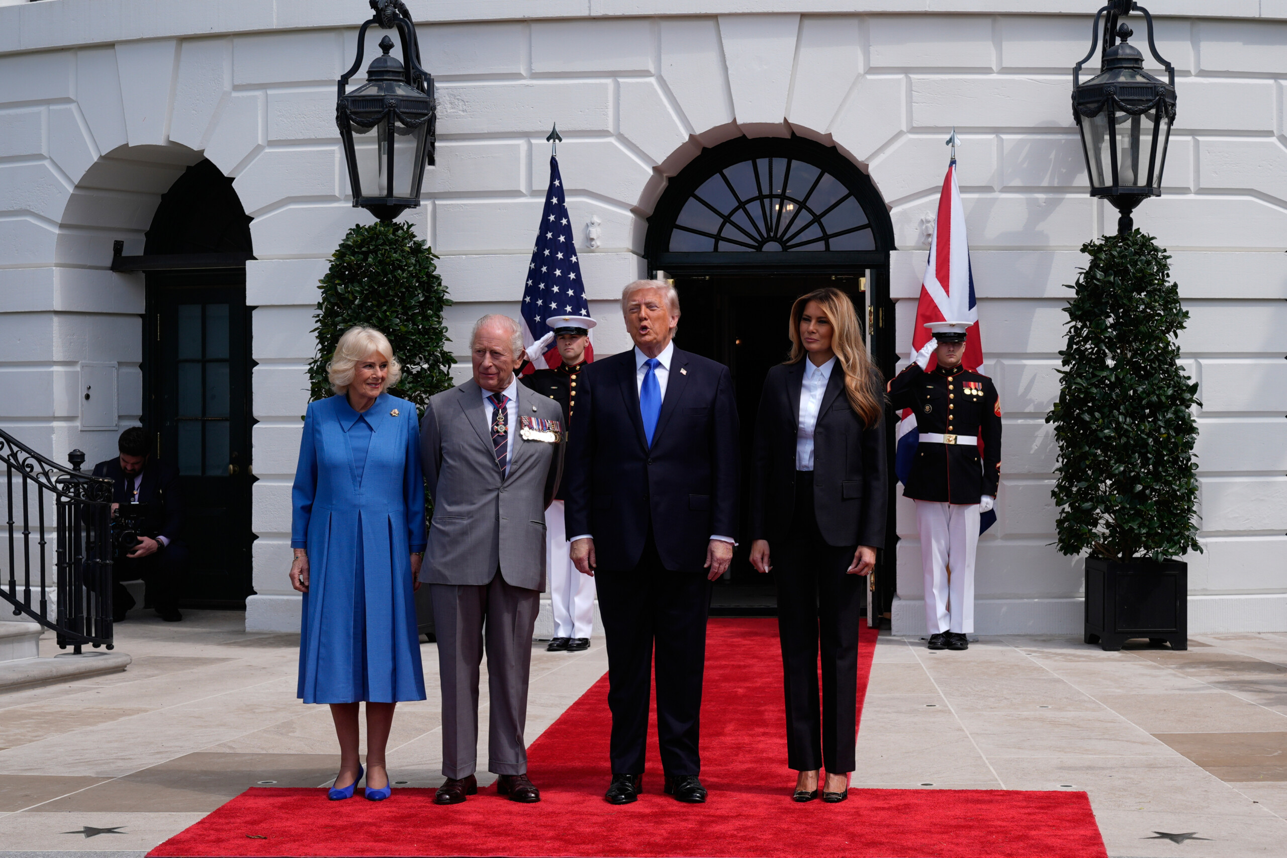apres la visite de charles et camilla trump reduit les droits de douane sur le whisky ecossais scaled