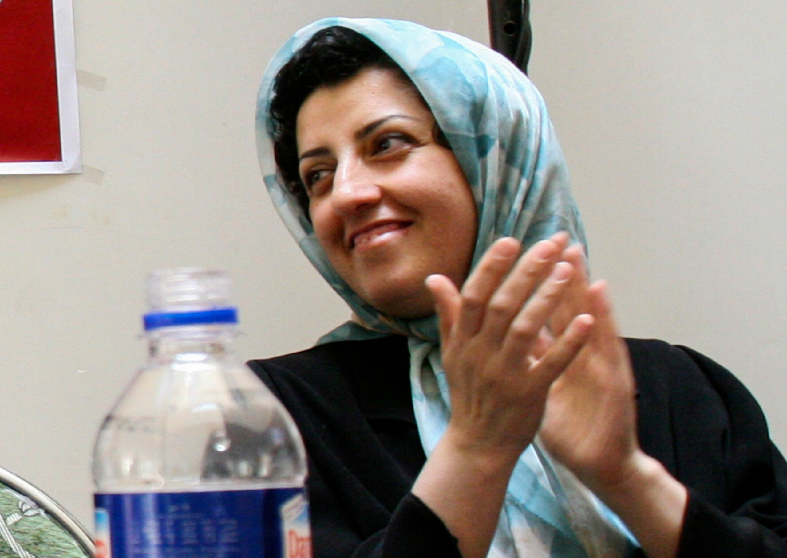 liran la laureate du prix nobel mohammadi hospitalisee pour des problemes de sante scaled