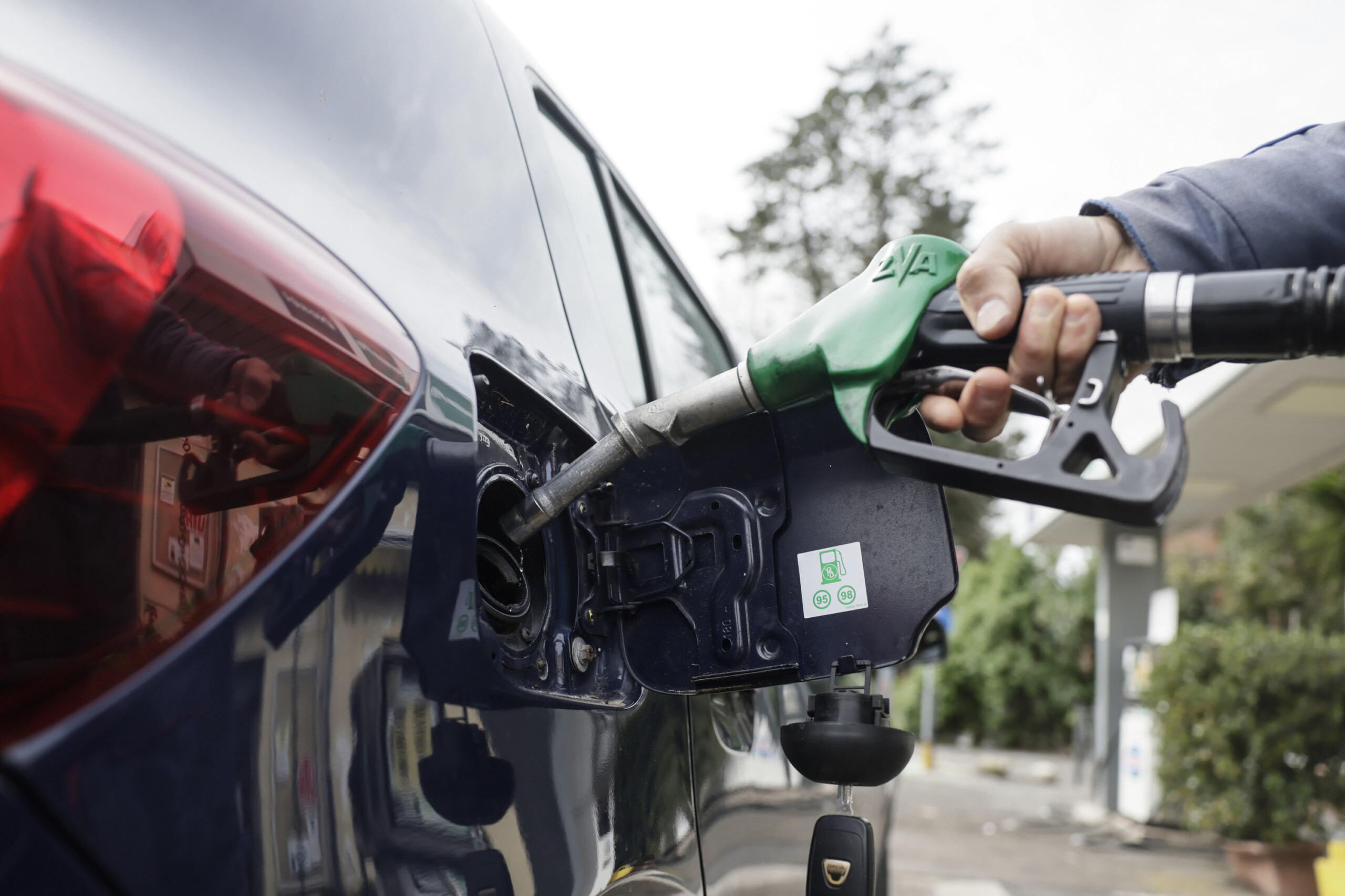 carburants sources prolongation de la baisse des accises jusquau 22 5 par decret ministeriel scaled