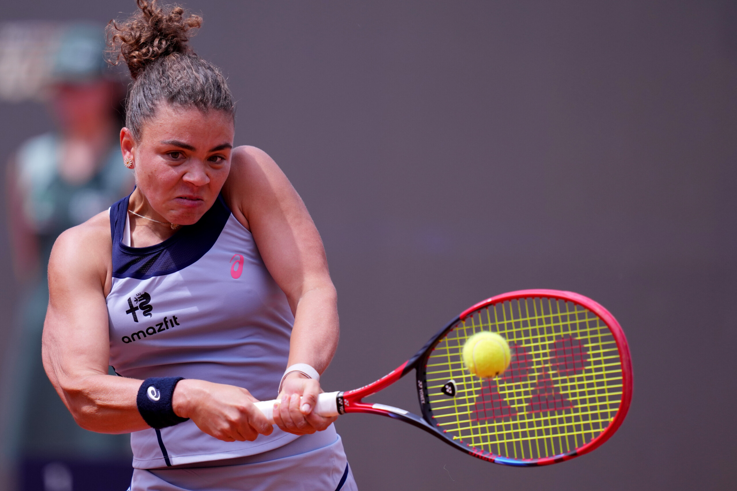 internationaux ditalie paolini eliminee apres trois balles de match mertens simpose en trois sets scaled